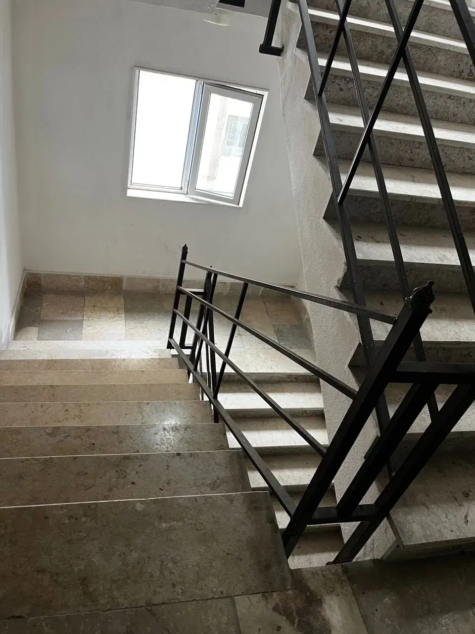 فروش اپارتمان یک خوابه صفر کلید نخورده|فروش آپارتمان|بندر انزلی, مسکن مهر|دیوار