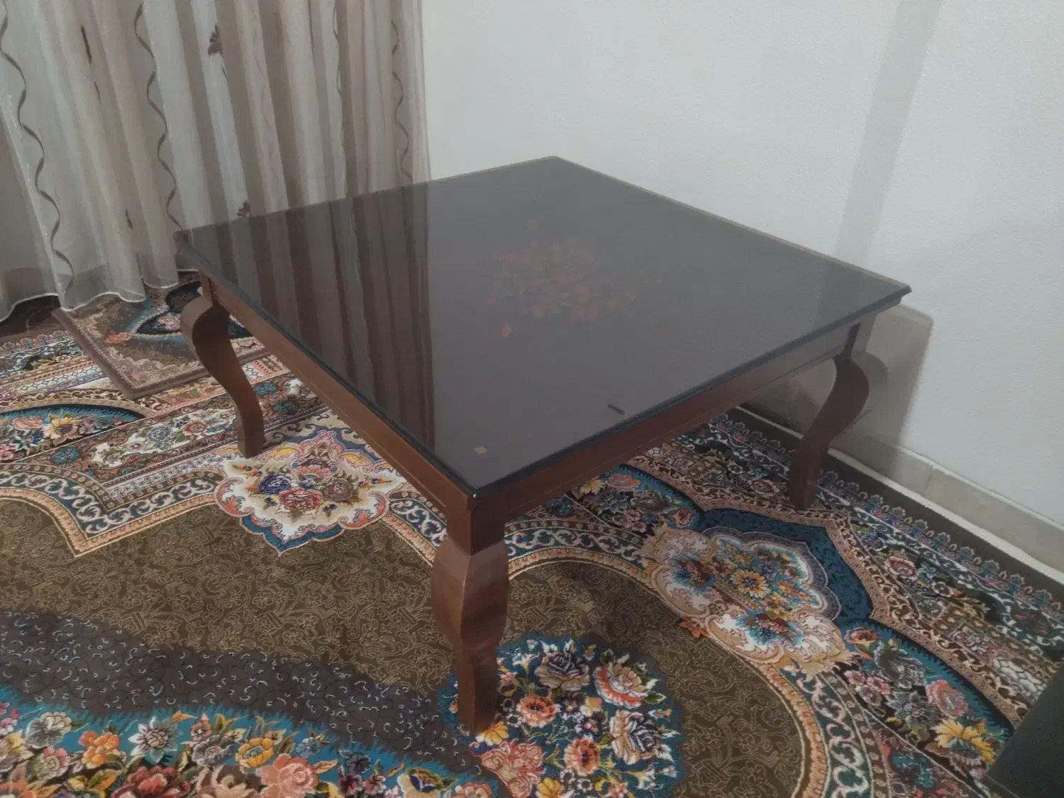 میز جلو مبلی|مبلمان خانگی و میز عسلی|شاهین‌شهر, مخابرات (شهید بهشتی)|دیوار