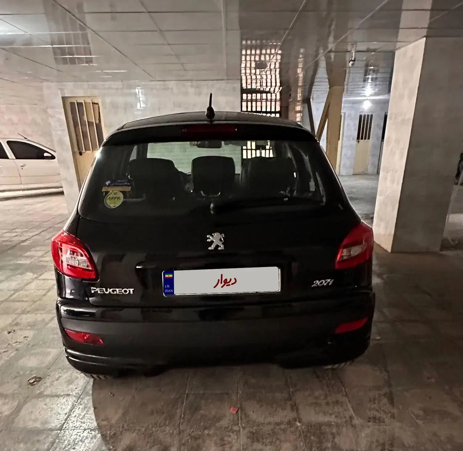 ۲۰۷ سقف پانا|خودرو سواری و وانت|بوشهر, |دیوار