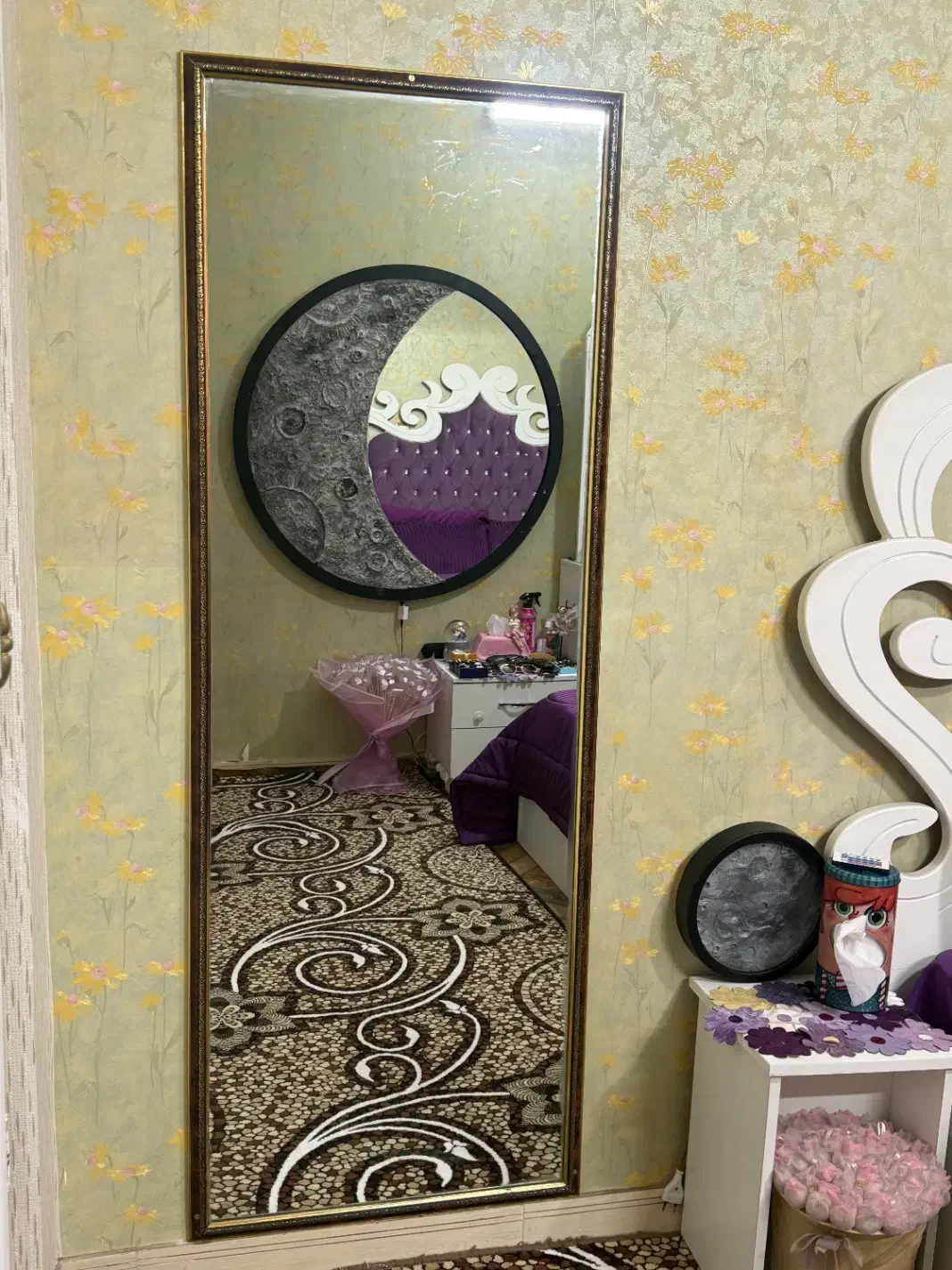 آینه قدی|آینه|قم, میرزائیه|دیوار