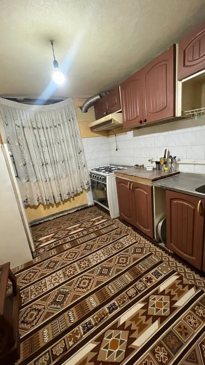 سوییت تمیز.وسط شهر.میدان برق.راحت.کولراسپلت|اجارهٔ کوتاه‌مدت آپارتمان و سوئیت|لاهیجان, طالقانی|دیوار