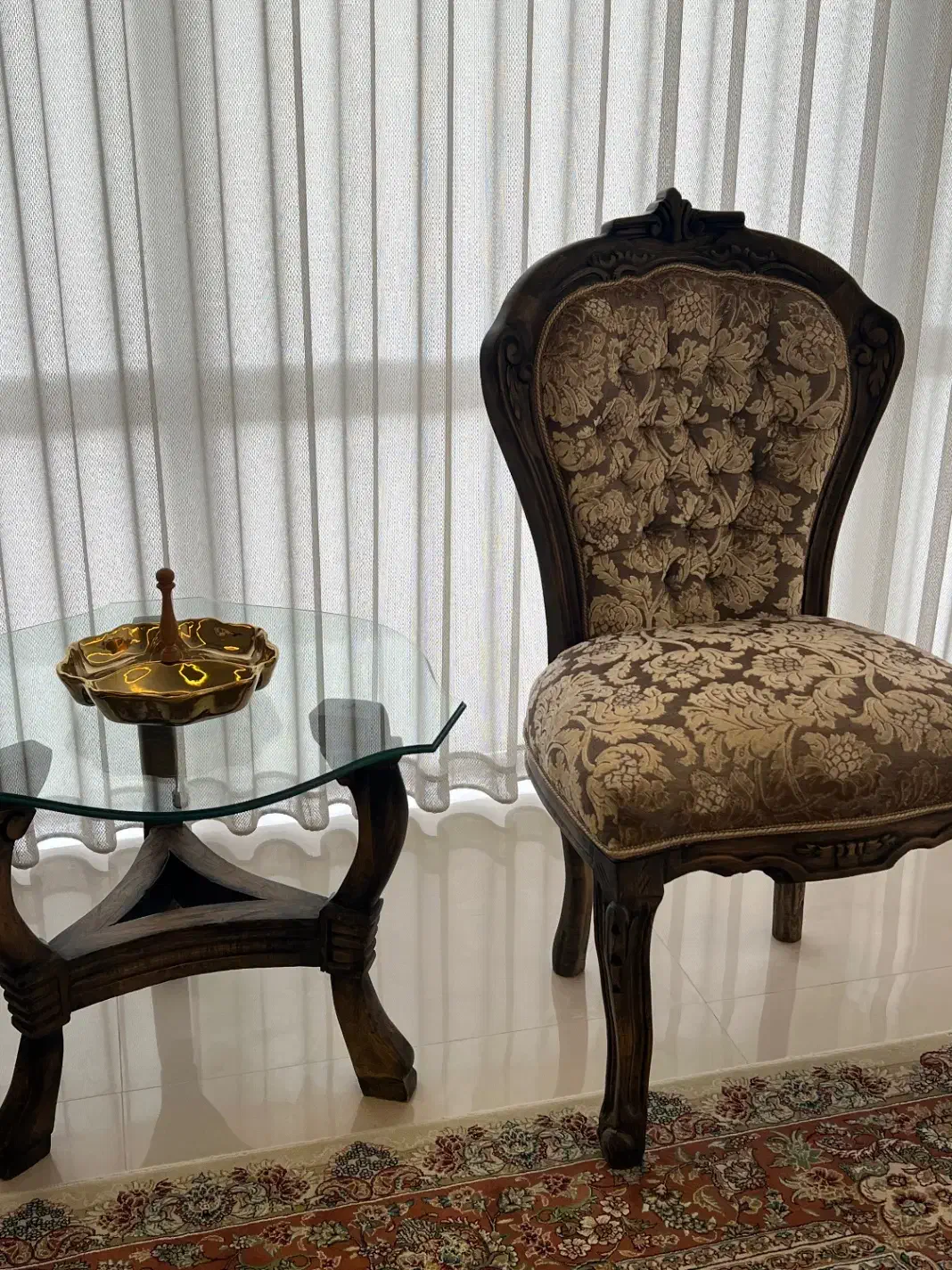 مبل استیل با میز جلوی مبلی و میز عسلی پارچه ترک|مبلمان خانگی و میز عسلی|نیشابور, شهرک فرهنگیان|دیوار