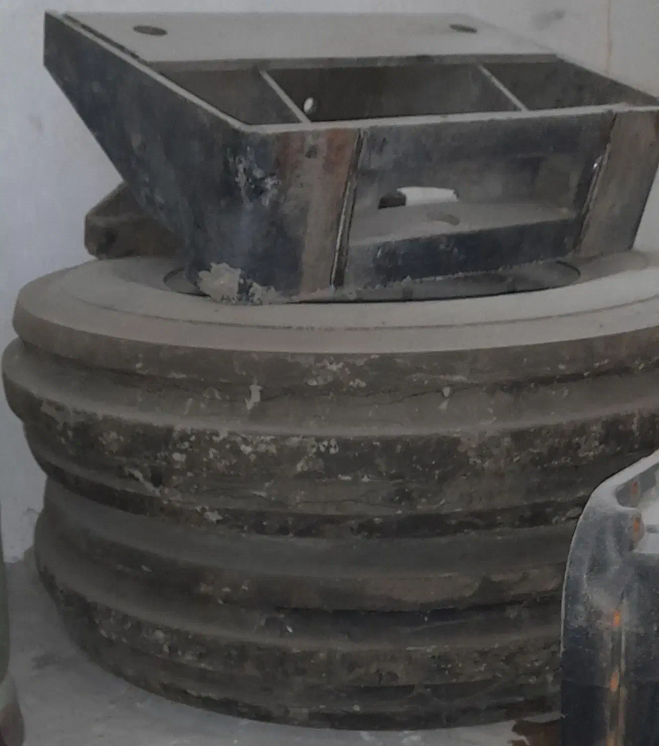 جلوبندی تراکتور ۲۸۵|قطعات یدکی و لوازم جانبی|مینودشت, |دیوار