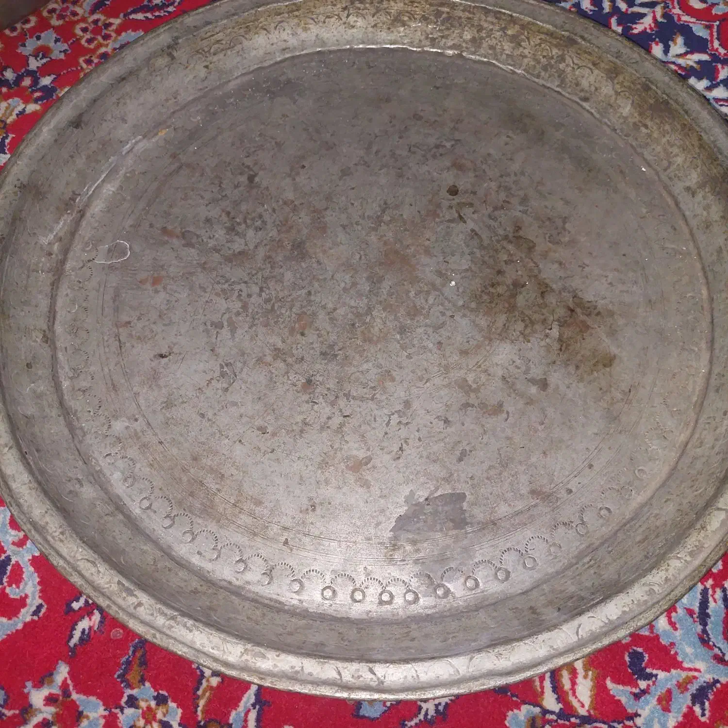 دیگ کوچیک مسی  قدیمی کفگیر  سینی|کلکسیون اشیاء عتیقه|شیراز, شاه قلی بیگی|دیوار