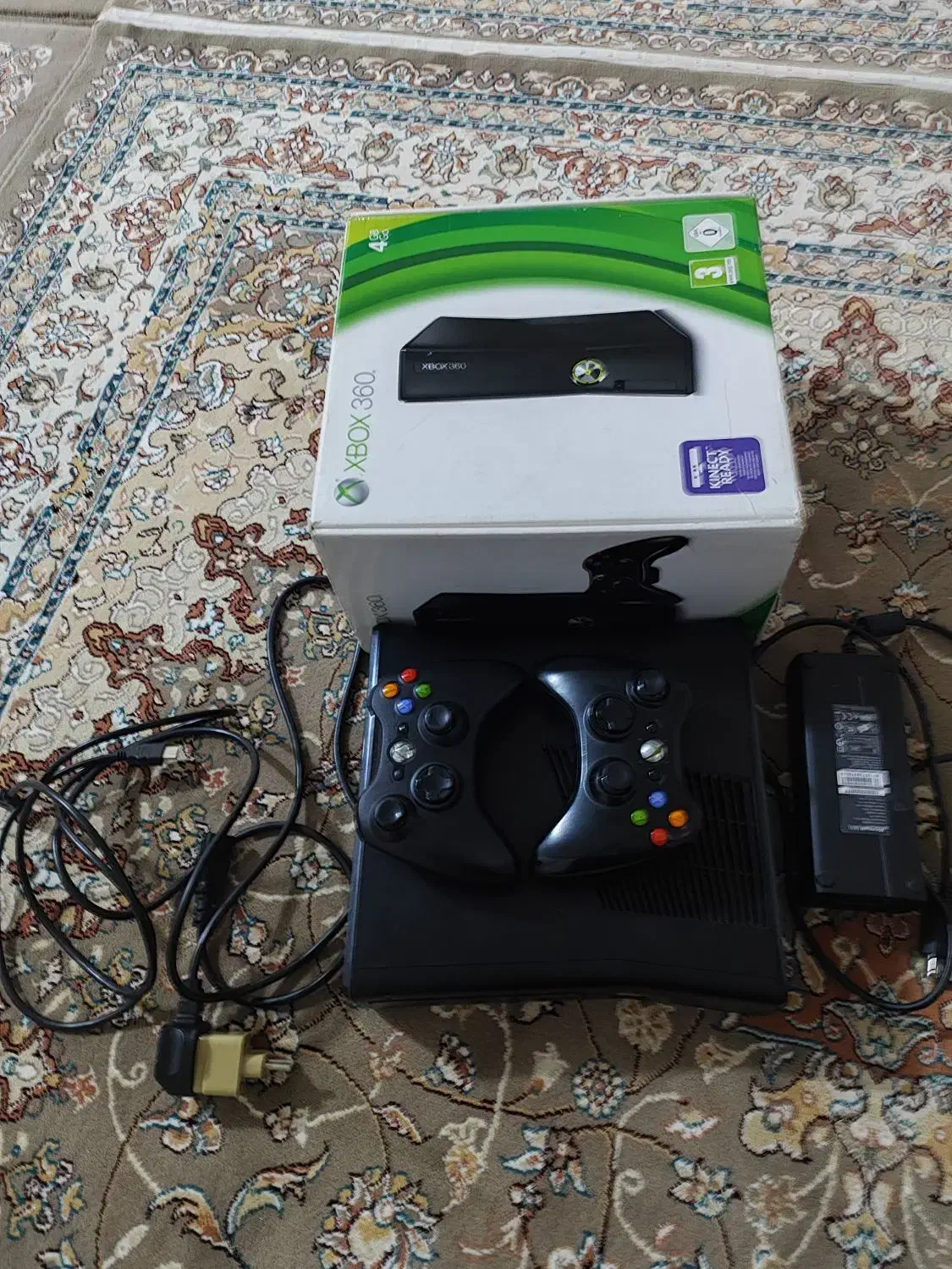 ایکس باکس 360 اصلیم نونو|کنسول، بازی ویدئویی و آنلاین|سنندج, |دیوار