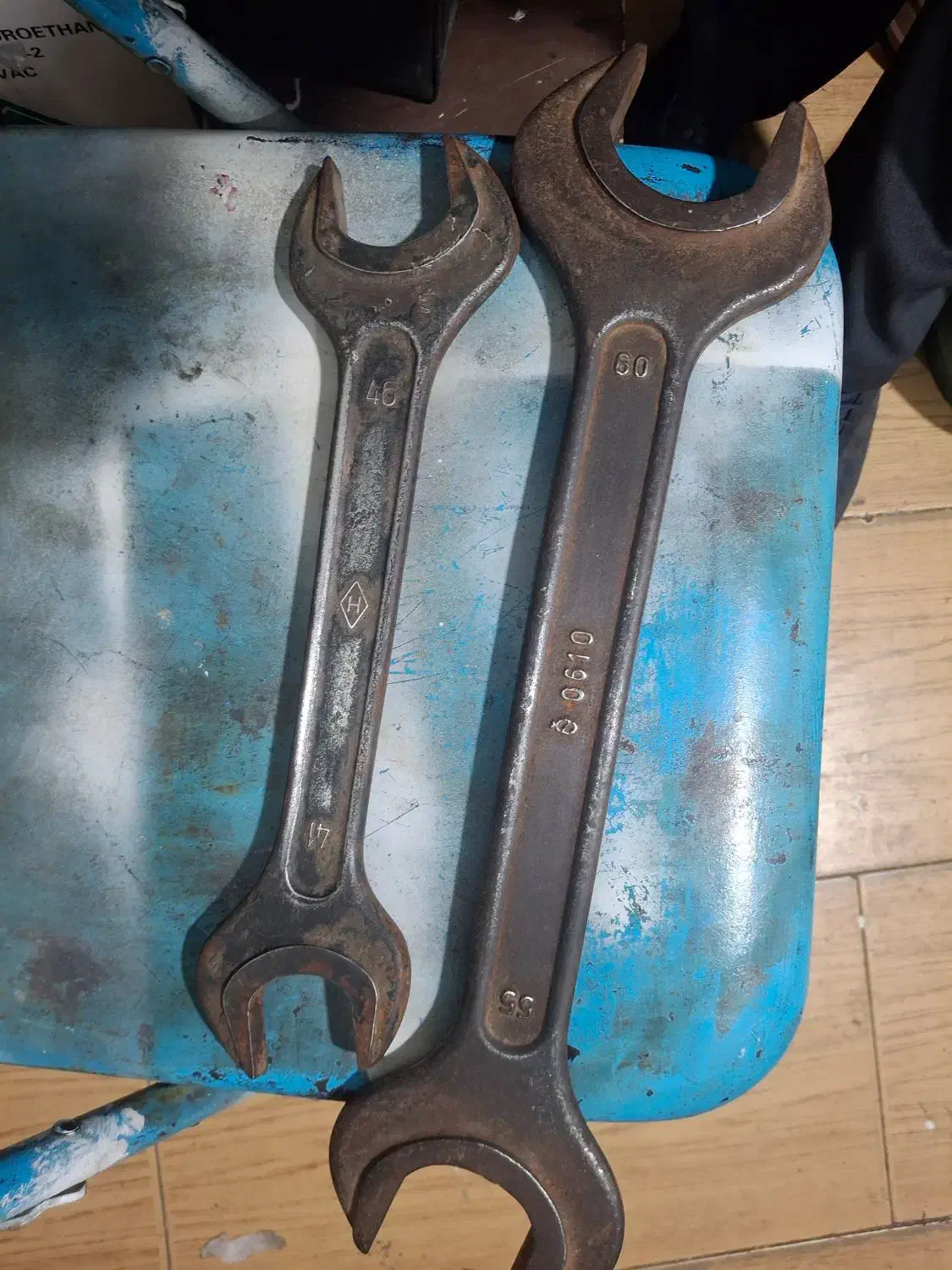 آچار|کلکسیون اشیاء عتیقه|کرمان, |دیوار