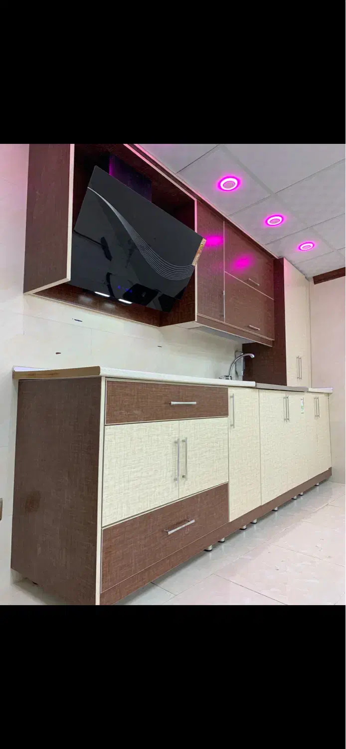 فروش مغازه ۱۵۰ متری خیابون معاینه فنی داخل کوچه|فروش مغازه و غرفه|بافق, |دیوار