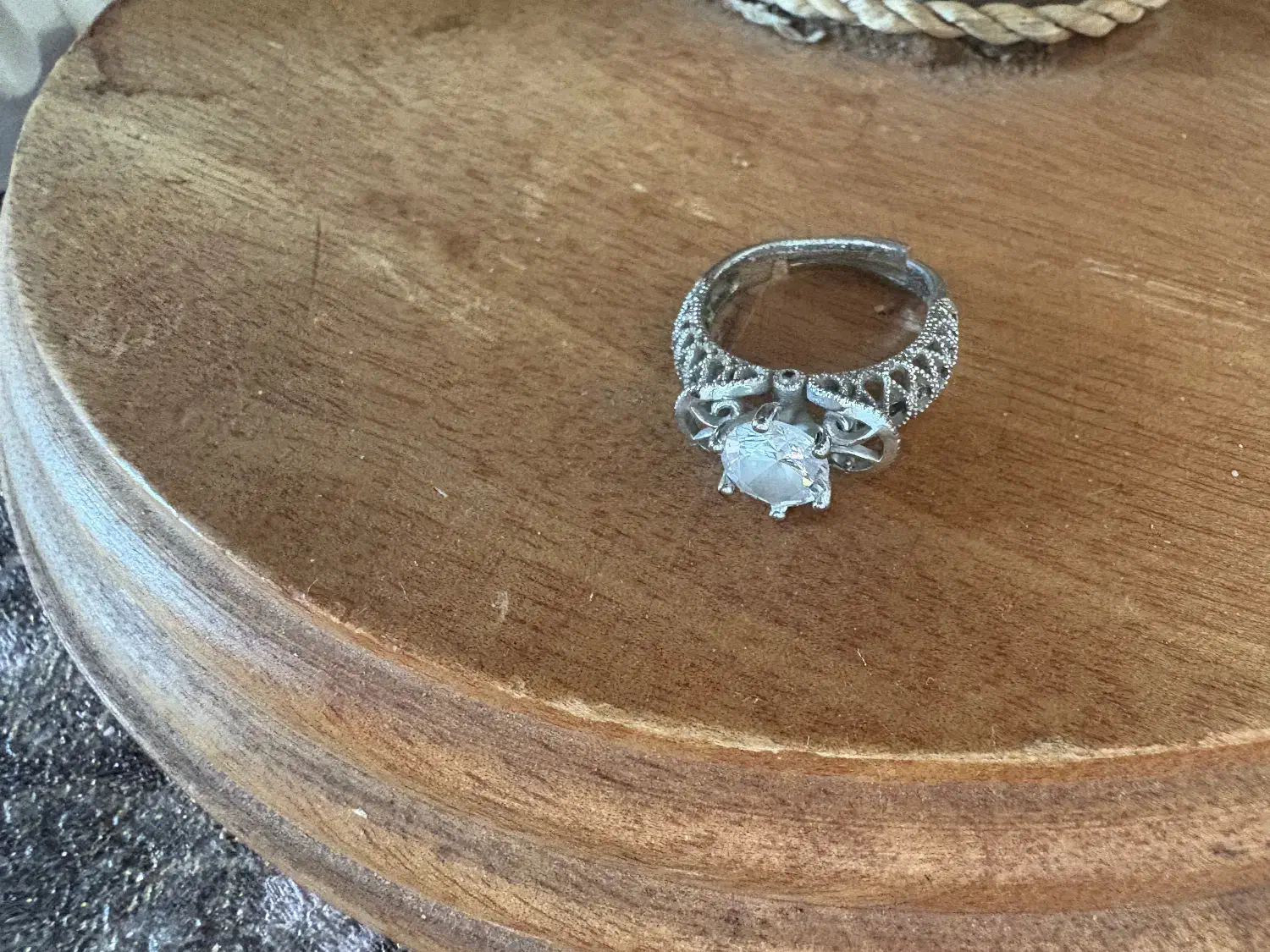 انگشترتک نگین۲۵۰|بدلیجات|ایذه, |دیوار