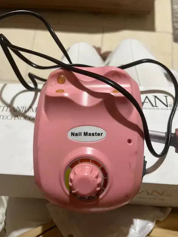 سوهان برقی Nail Master|آرایشی، بهداشتی، درمانی|تهران, افسریه جنوبی|دیوار