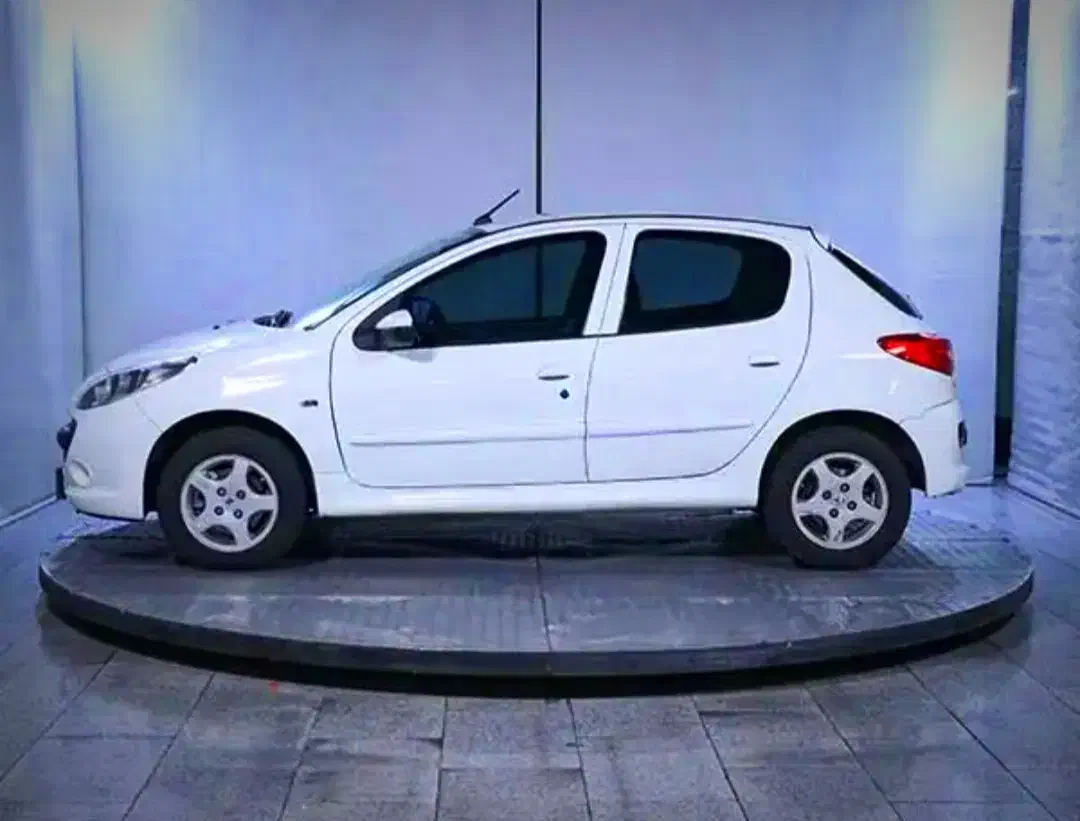 پژو ۲۰۷ i اتوماتیک،۱۴۰۴|خودرو سواری و وانت|همدان, |دیوار