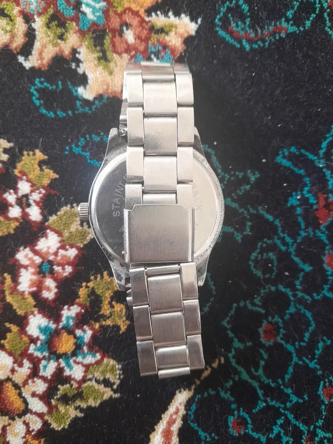 ساعت مچی|ساعت|بروجرد, |دیوار