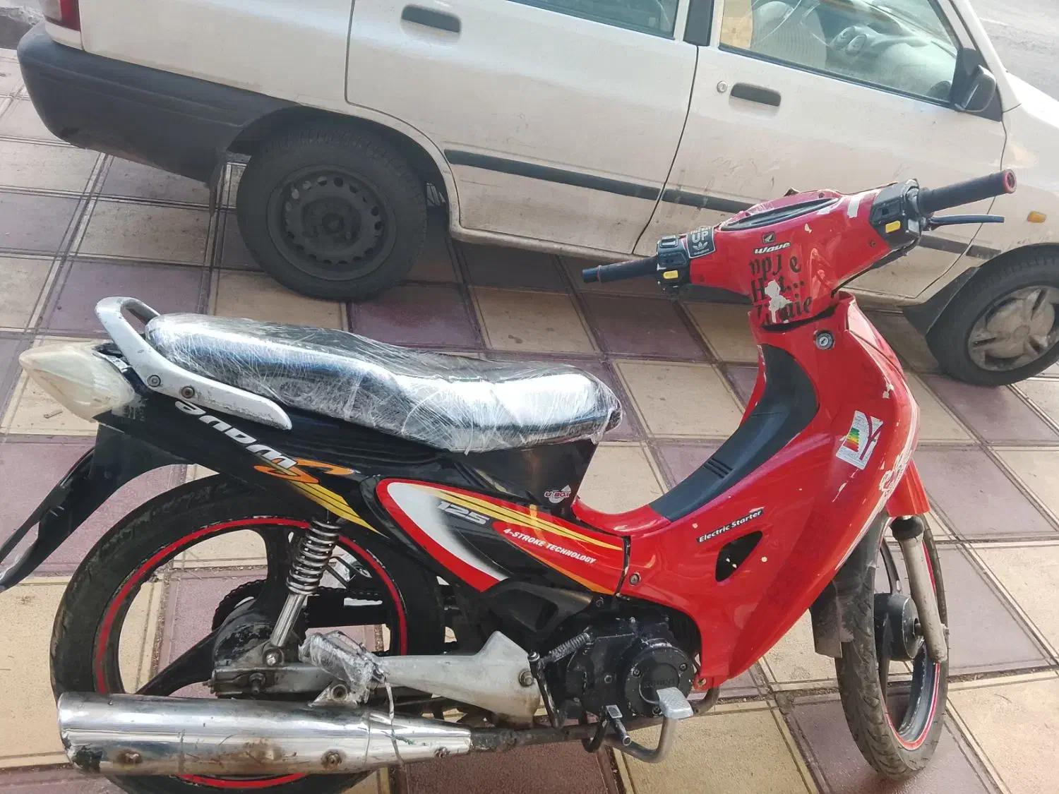 موتور ویو قرمز رنگ|موتورسیکلت|ماهدشت, |دیوار