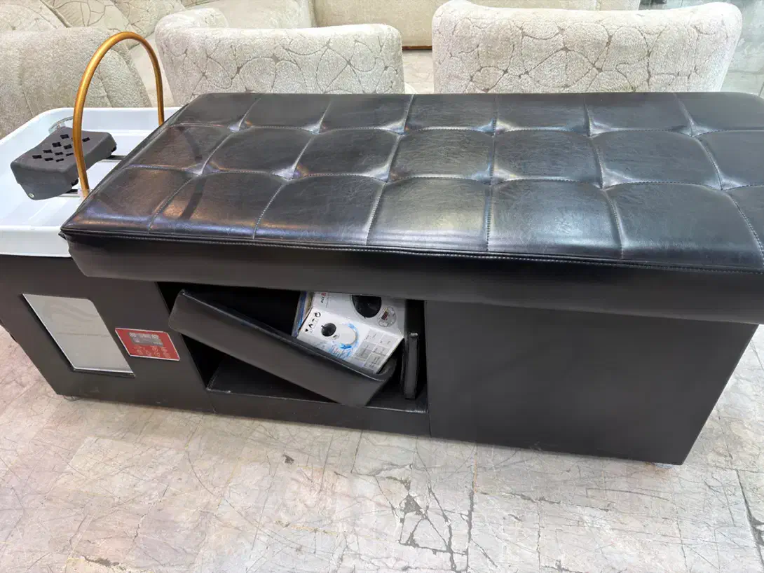 تخت اسکالپ|آرایشگاه و سالن‌های زیبایی|مشهد, سناباد|دیوار