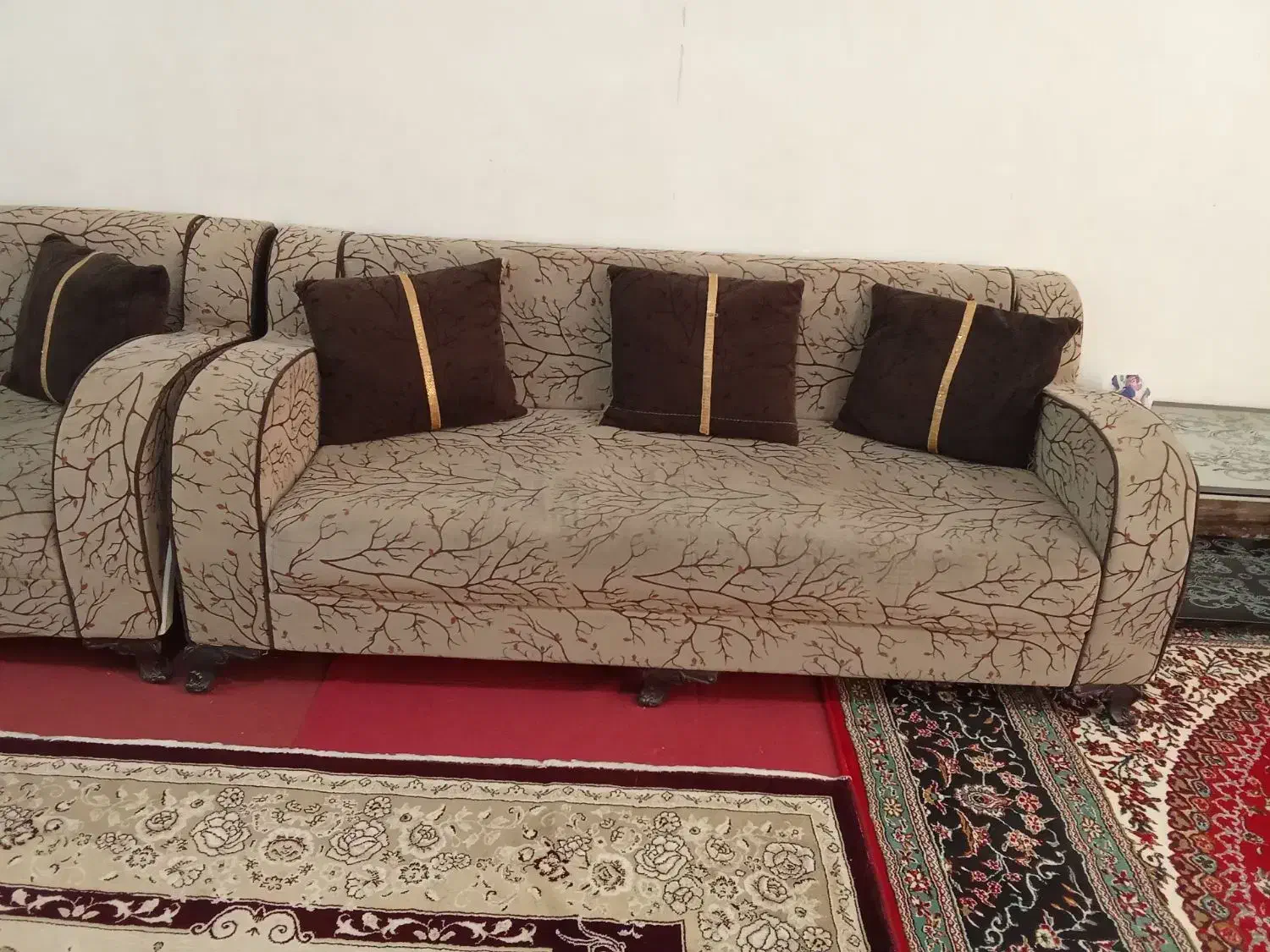 مبل 8نفره سالم|مبلمان خانگی و میز عسلی|پارس‌آباد, |دیوار