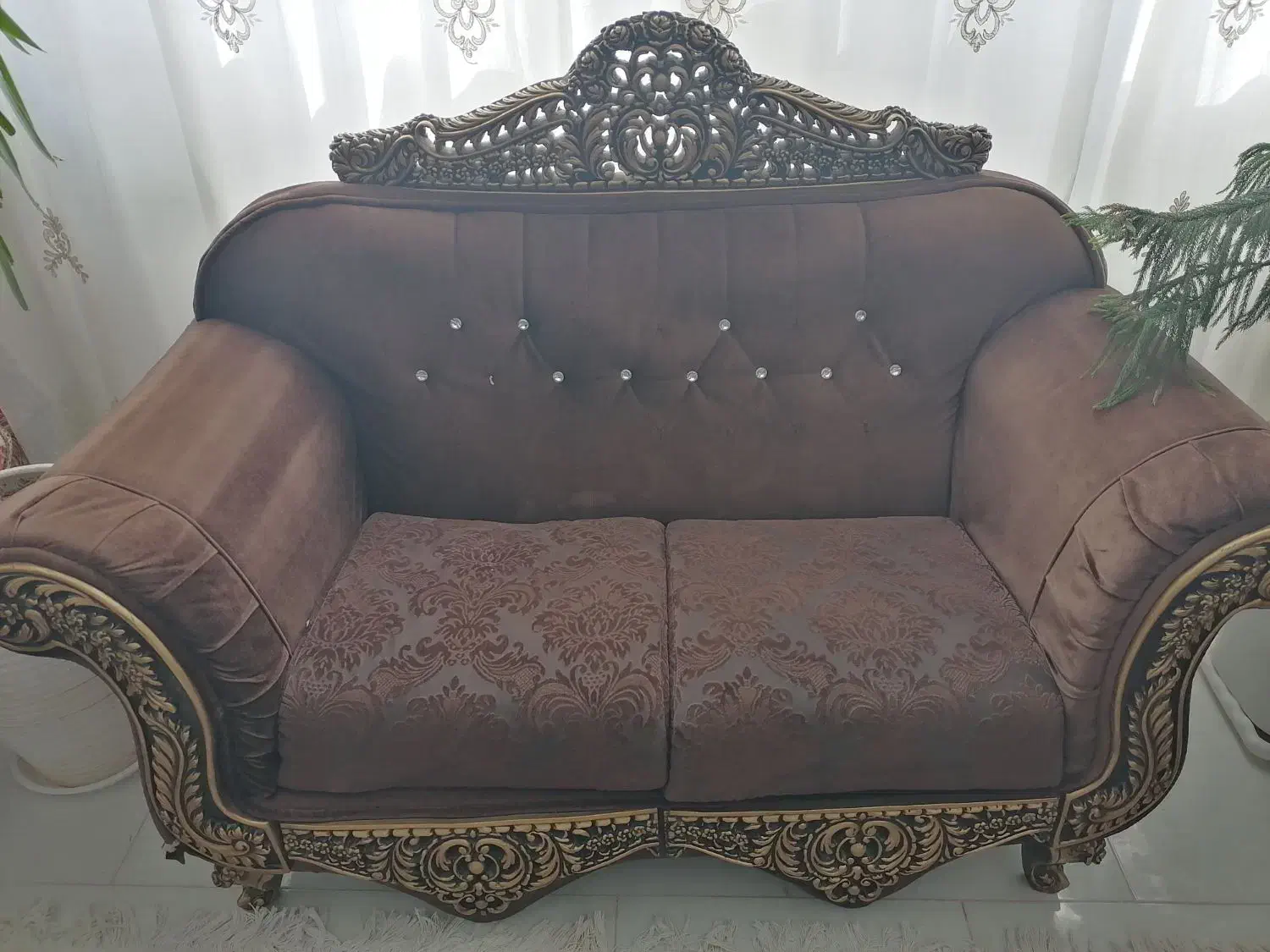 مبل نیمه سلطنتی|مبلمان خانگی و میز عسلی|قوچان, |دیوار