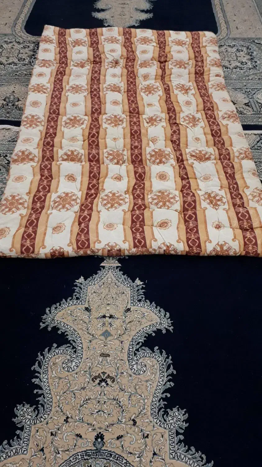 تشک|رختخواب، بالش، پتو|پلدختر, |دیوار