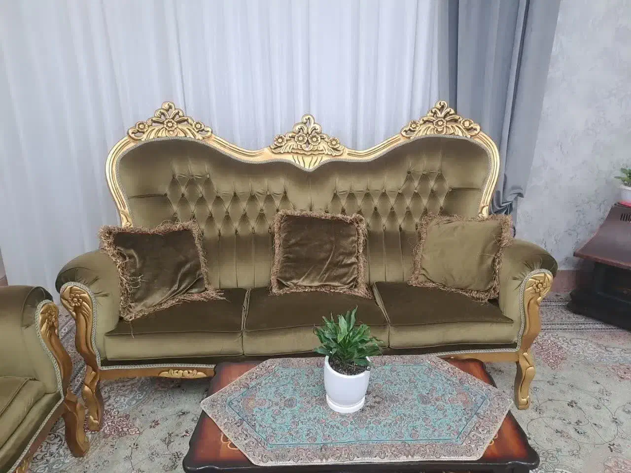 مبل سلطنتی|مبلمان خانگی و میز عسلی|قوچان, |دیوار