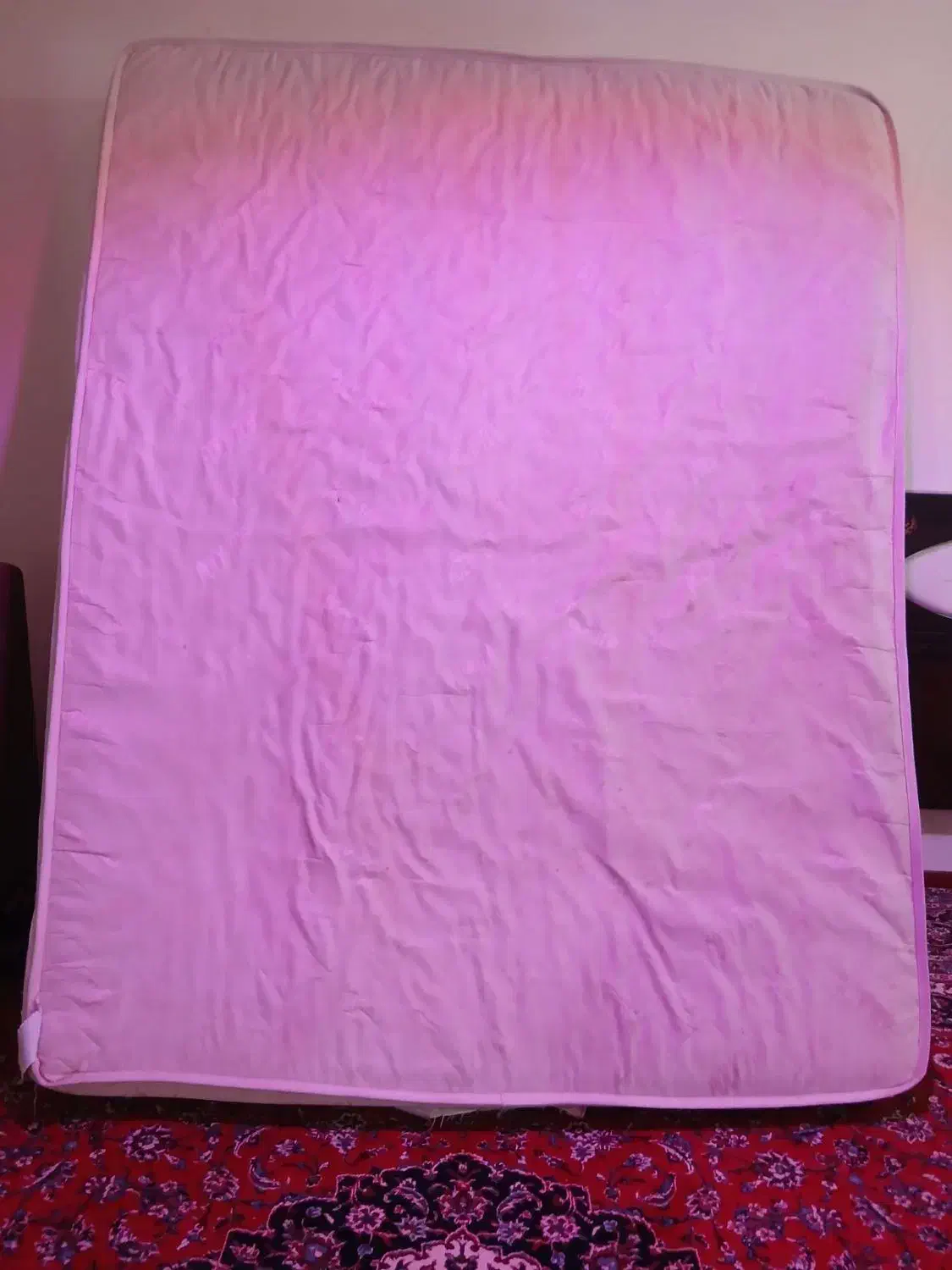 درحد نوع|تشک تختخواب|بروجرد, |دیوار