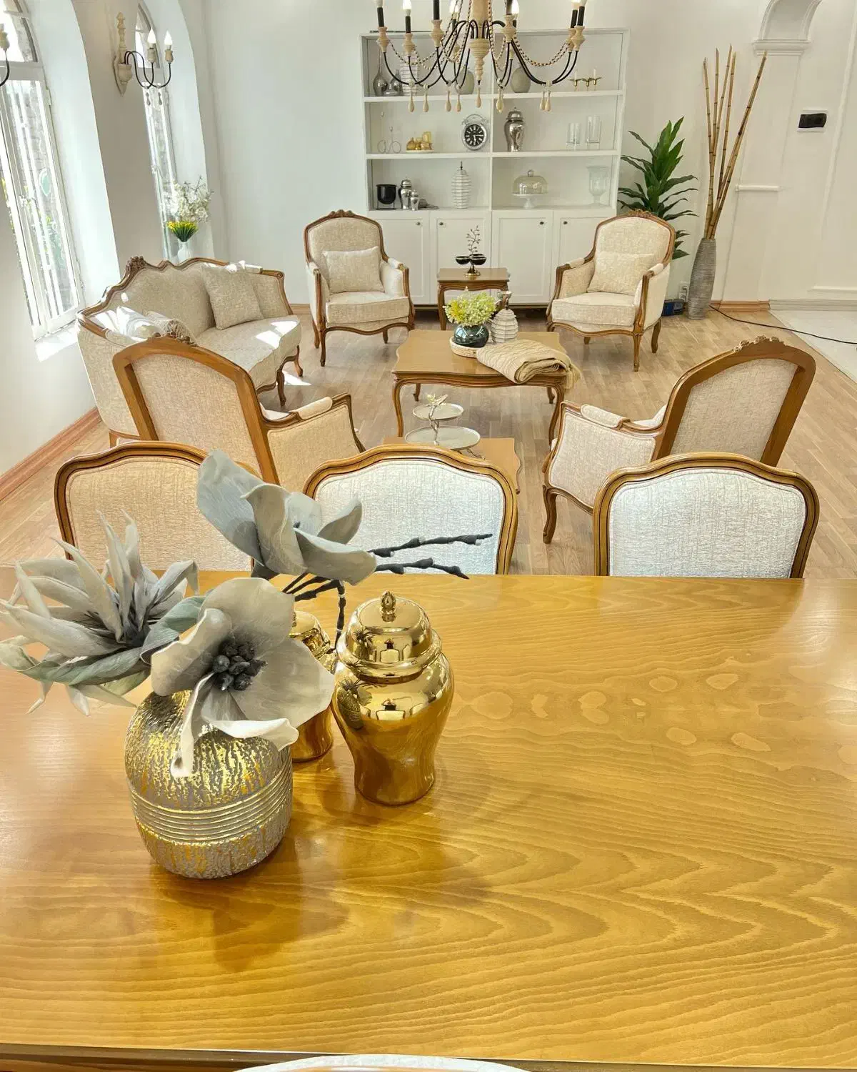 سبک جدید مدل ابزاری سه گل|مبلمان خانگی و میز عسلی|قزوین, |دیوار