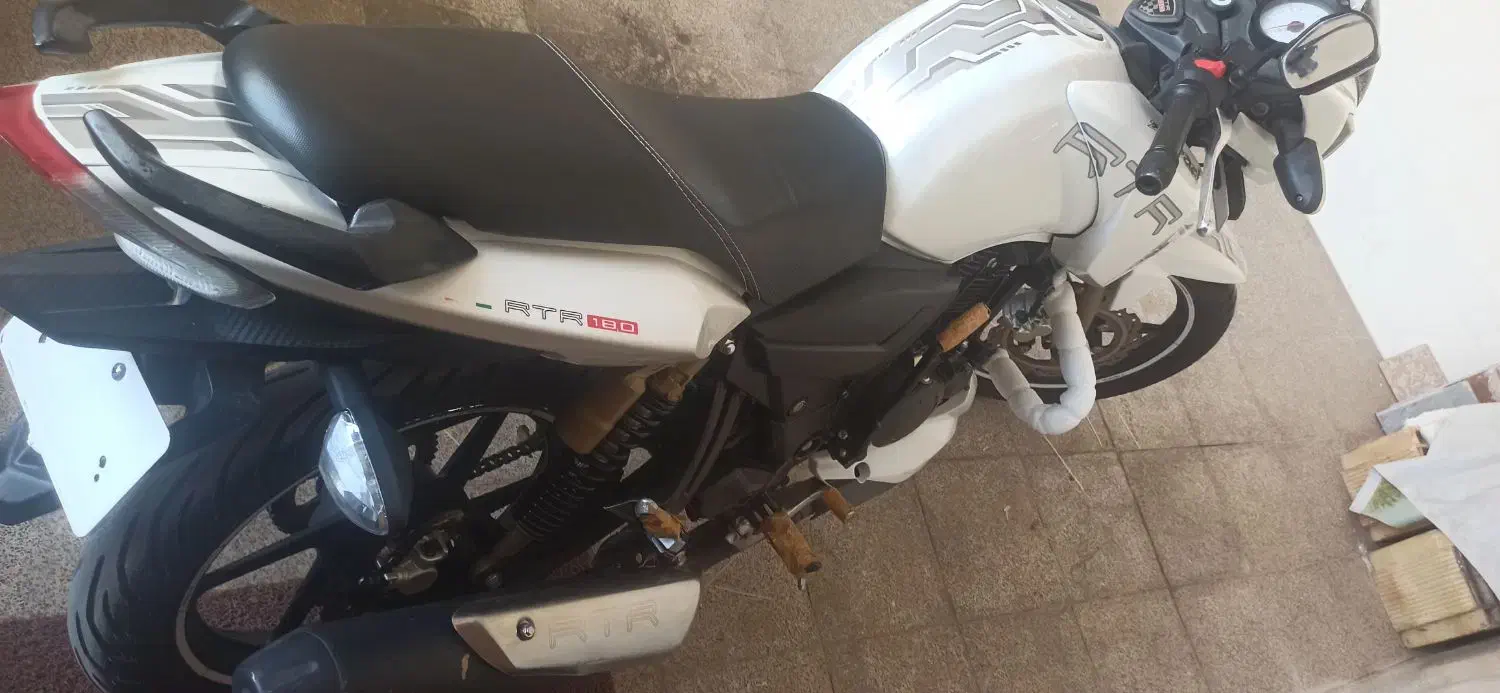 اپاچی سفید ۲۷تا کار|موتورسیکلت|یزد, |دیوار