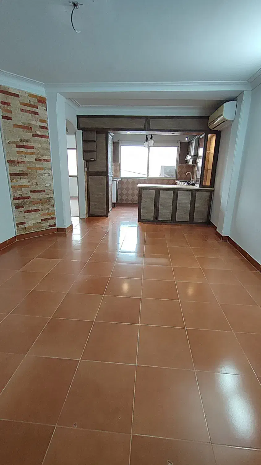 فروش ۸۵ متری ، ابتدای استقامت ۲|فروش آپارتمان|رشت, استقامت ۲|دیوار