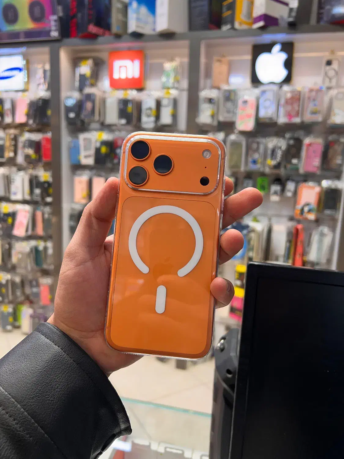 17 پرو مکس ۲۵۶|موبایل|مشهد, سرافرازان|دیوار