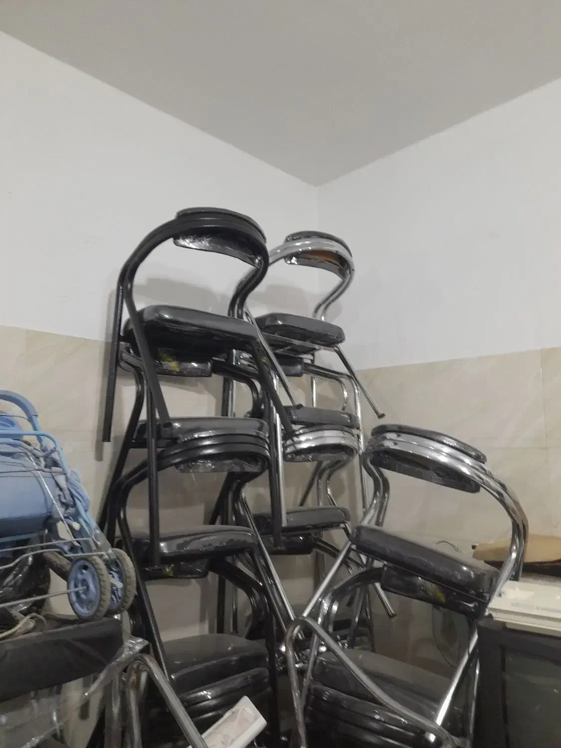 صندلی انتظار|صندلی و نیمکت|بجنورد, |دیوار