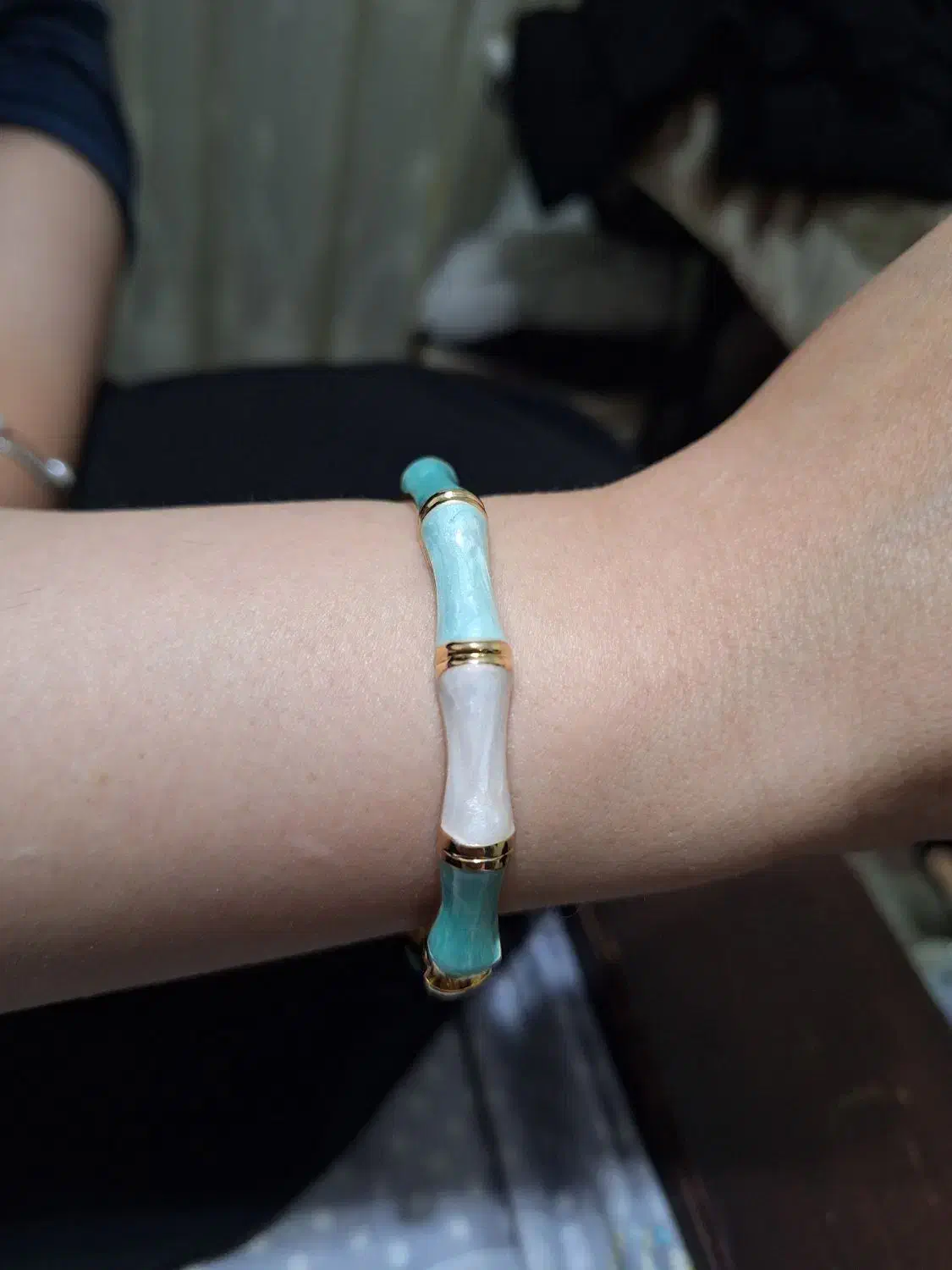 دستبند|بدلیجات|تهران, قیام|دیوار