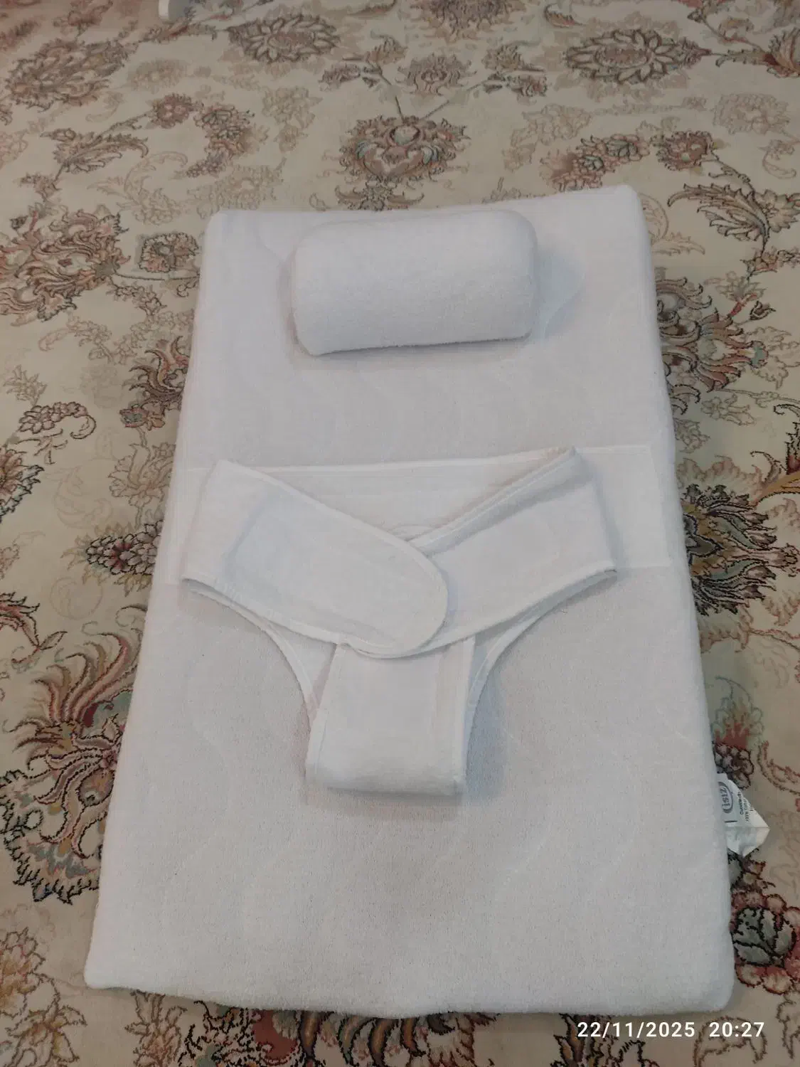 تشک شیبدار آنتی رفلکس مارک isiz|اسباب و اثاث بچه|صدرا-فارس, فاز ۲|دیوار