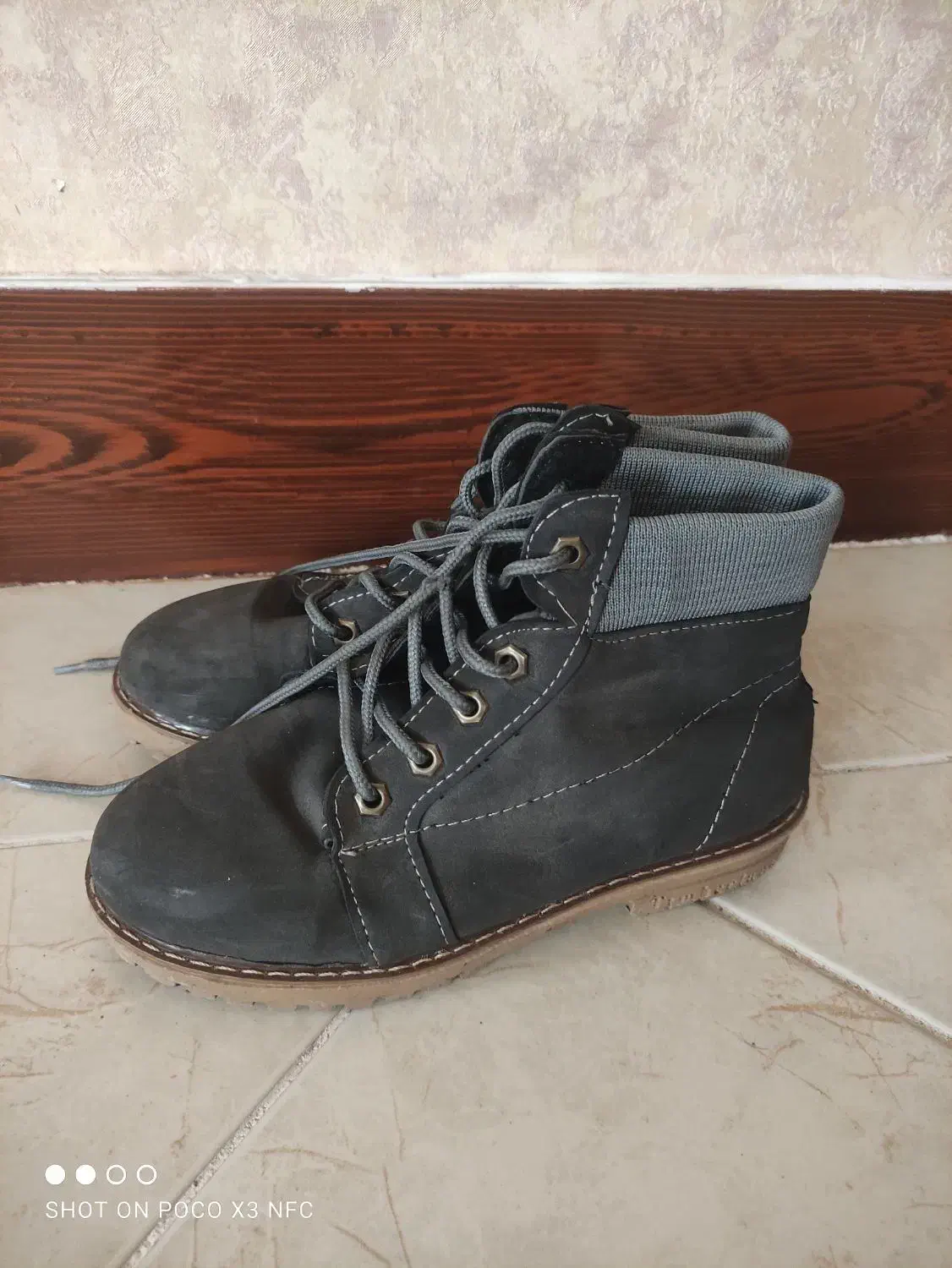 پوتین ۳۷|کیف، کفش، کمربند|ساوه, |دیوار