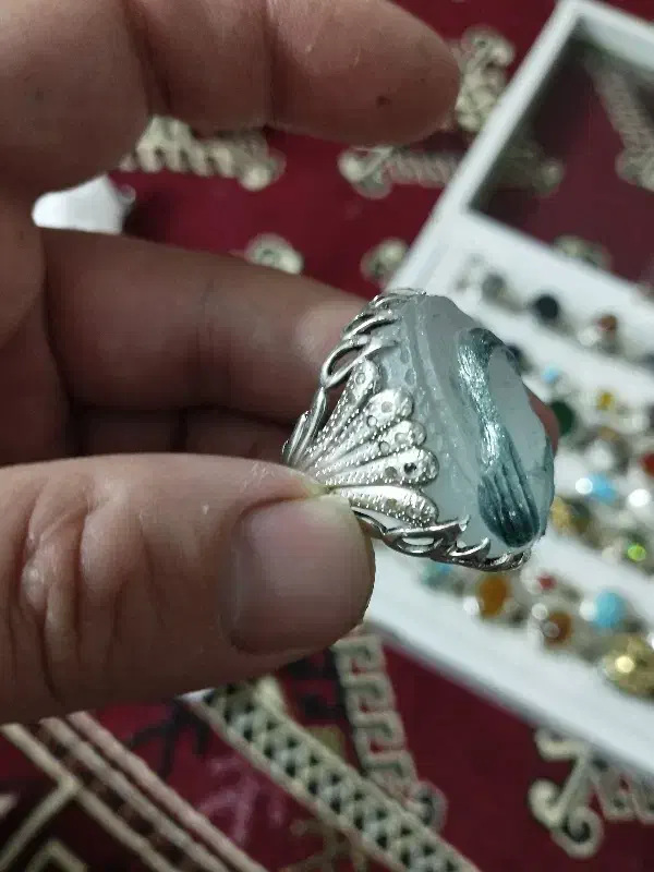 انگشتر ها نصف بیشتراش نگین برلیان سوارشده|جواهرات|مشهد, رضاشهر|دیوار