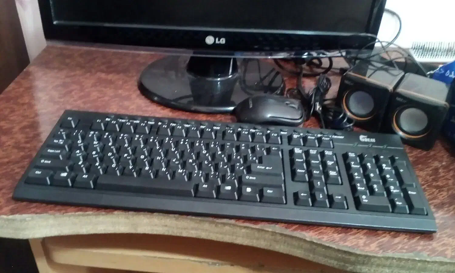 کامپیوتر رو میزی|رایانه رومیزی|سمنان, |دیوار