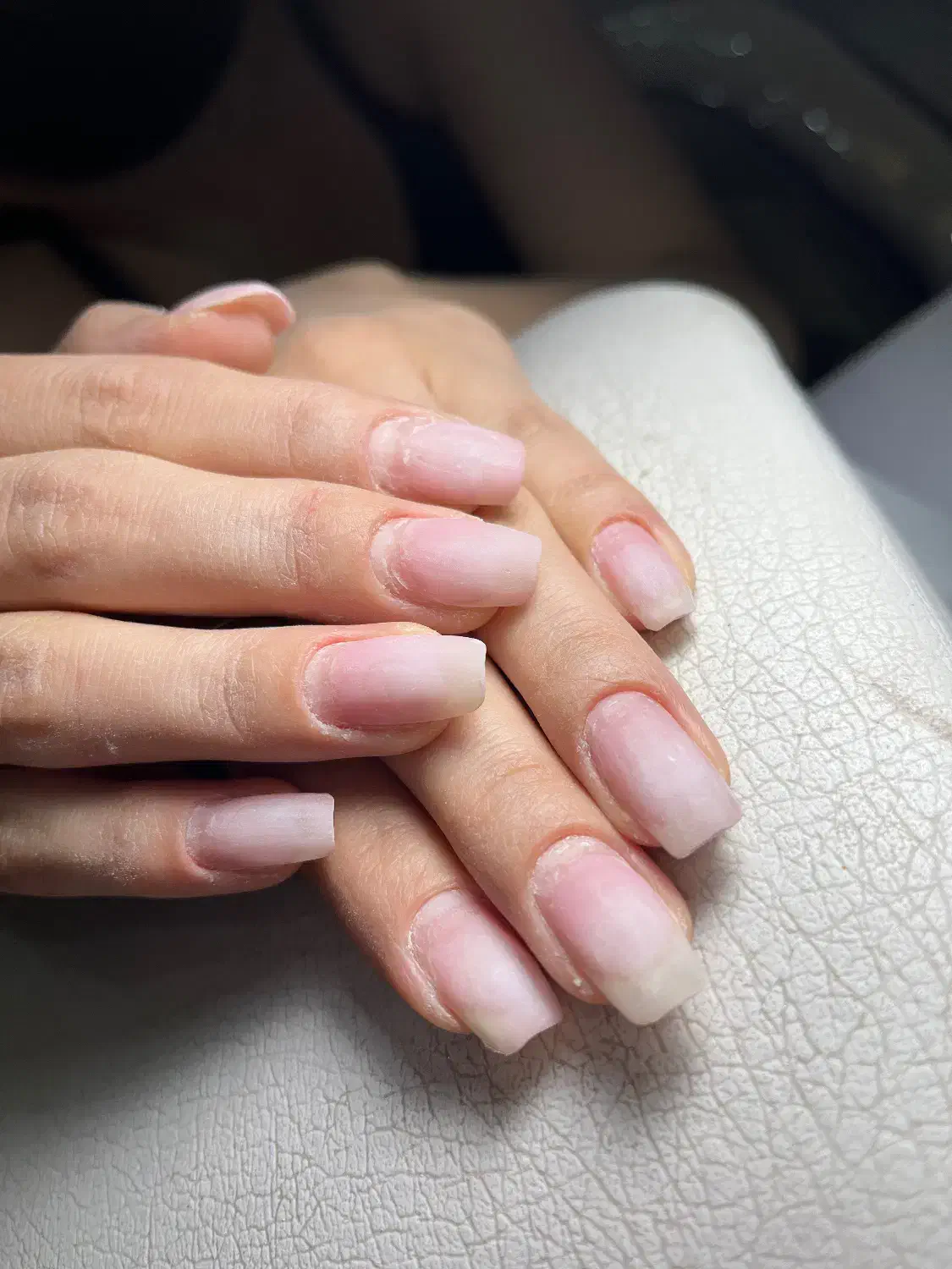 کاشت و ترمیم ناخن رایگان|خدمات آرایشگری و زیبایی|شاهینشهر, ۹ دی|دیوار