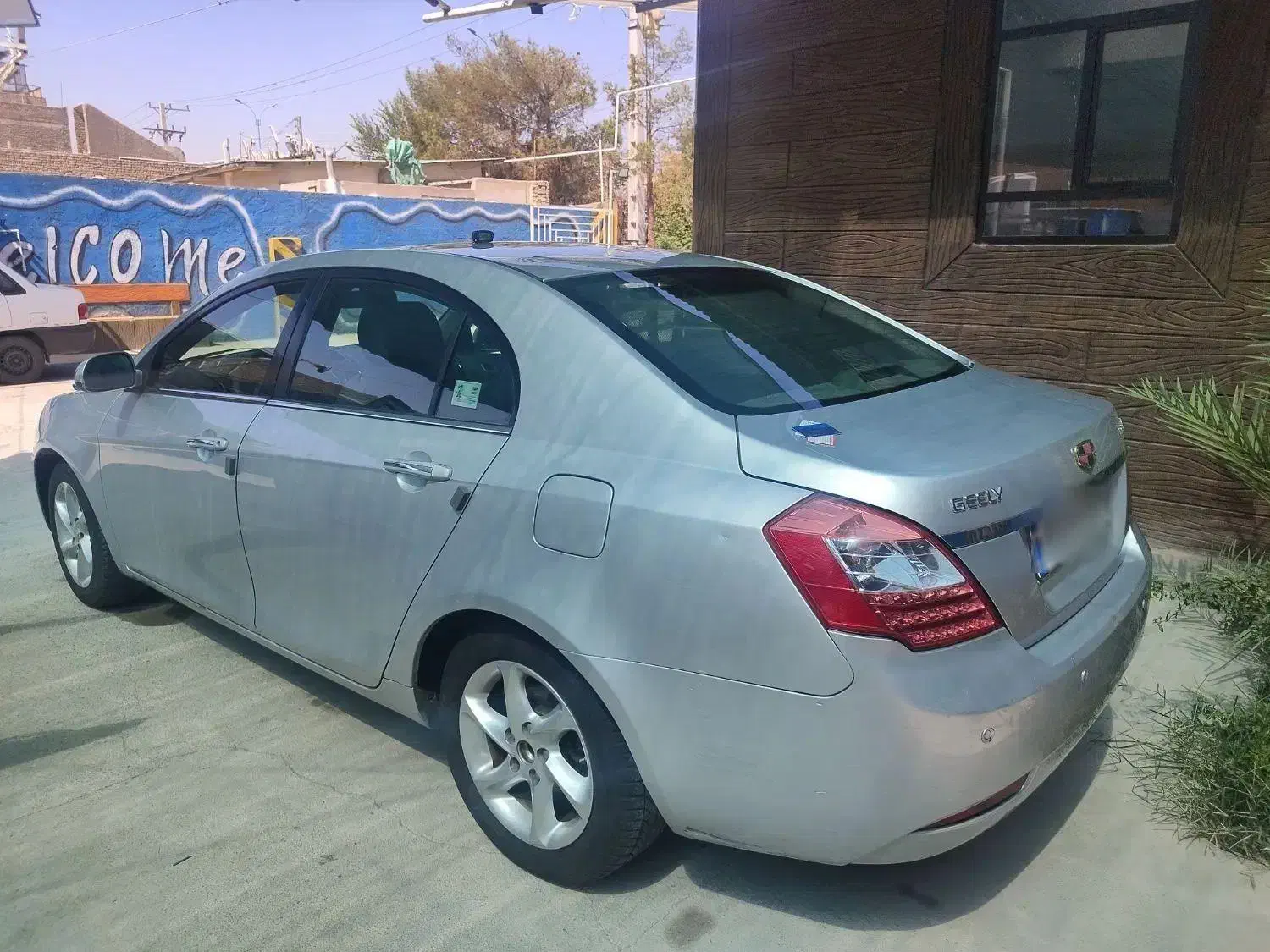 جیلی سالم و خونگی معاوضه با سواری|خودرو سواری و وانت|یزد, |دیوار