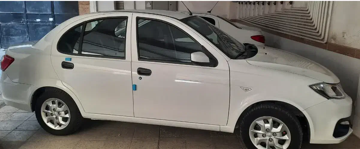 ساینا s 1402|خودرو سواری و وانت|ملایر, |دیوار