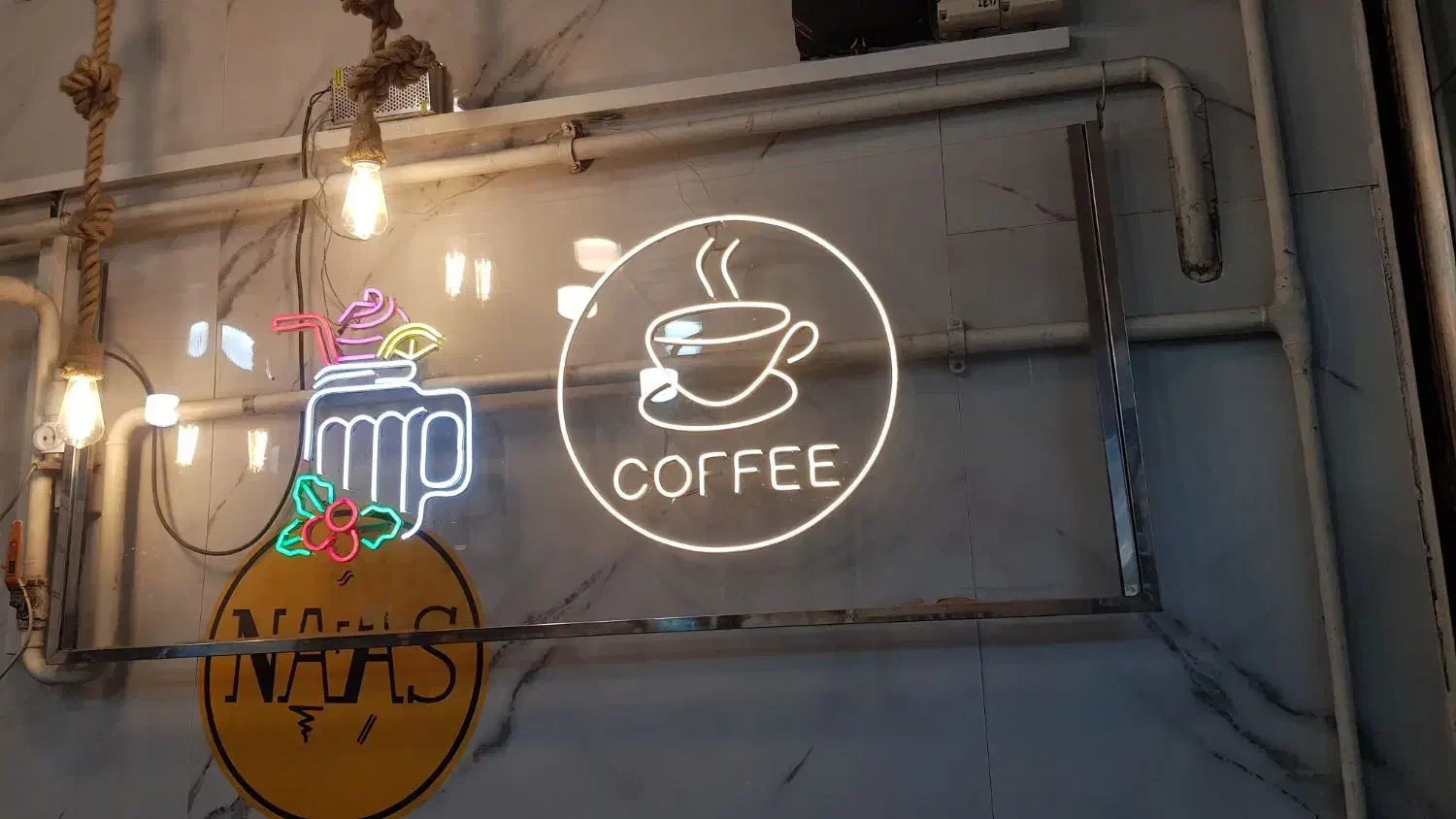 تابلو فلکسی نئون قهوه و ابمیوه|ریسه و چراغ تزئینی|تهران, ایران|دیوار