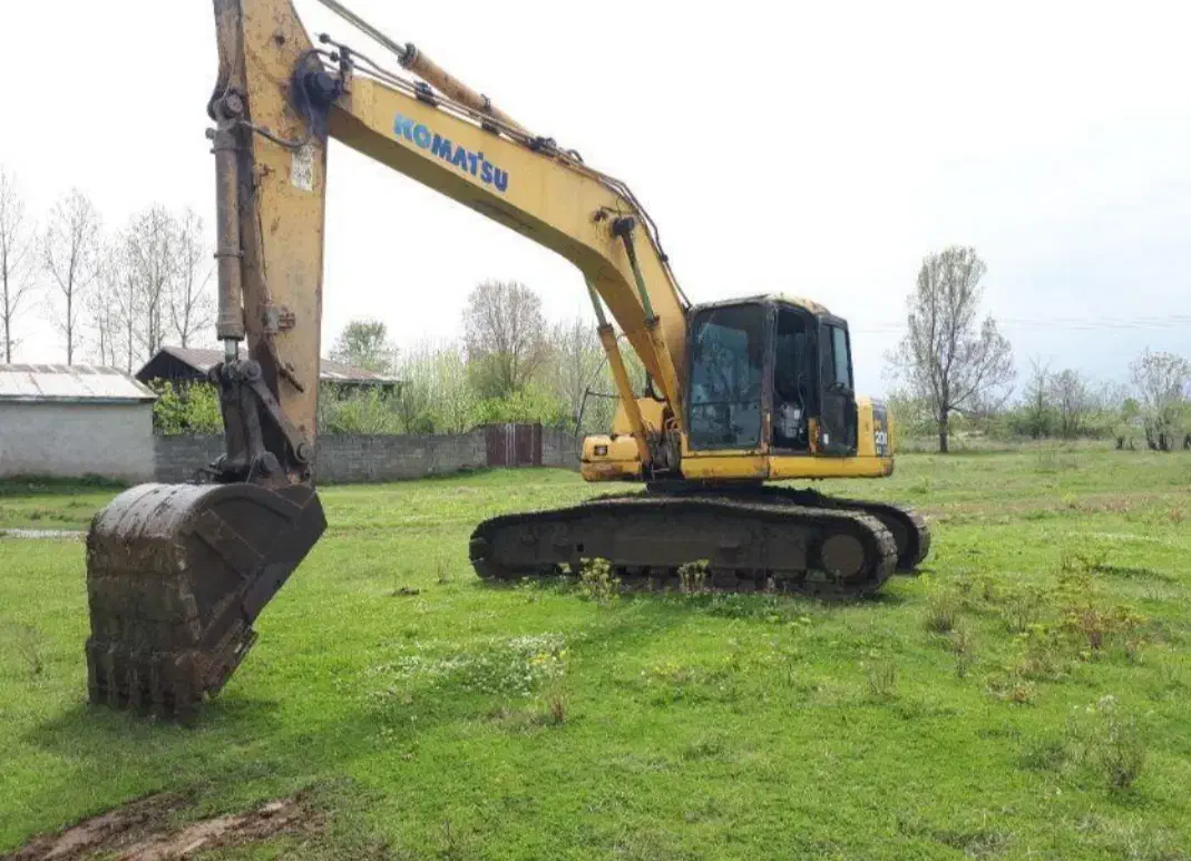 اجاره بیل میکانیکی .|خدمات حمل و نقل|رشت, اسماعیل آباد|دیوار