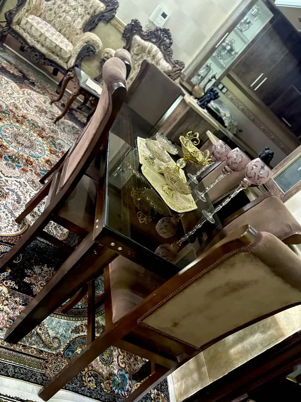 جنس عالی|میز و صندلی غذاخوری|قم, تولید دارو و یخچال|دیوار