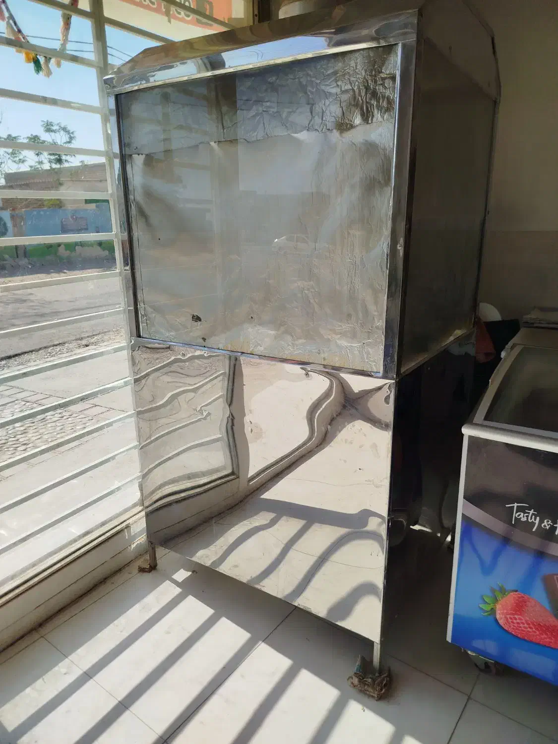 فر ساندویچی|کافی‌شاپ و رستوران|مراوه, |دیوار