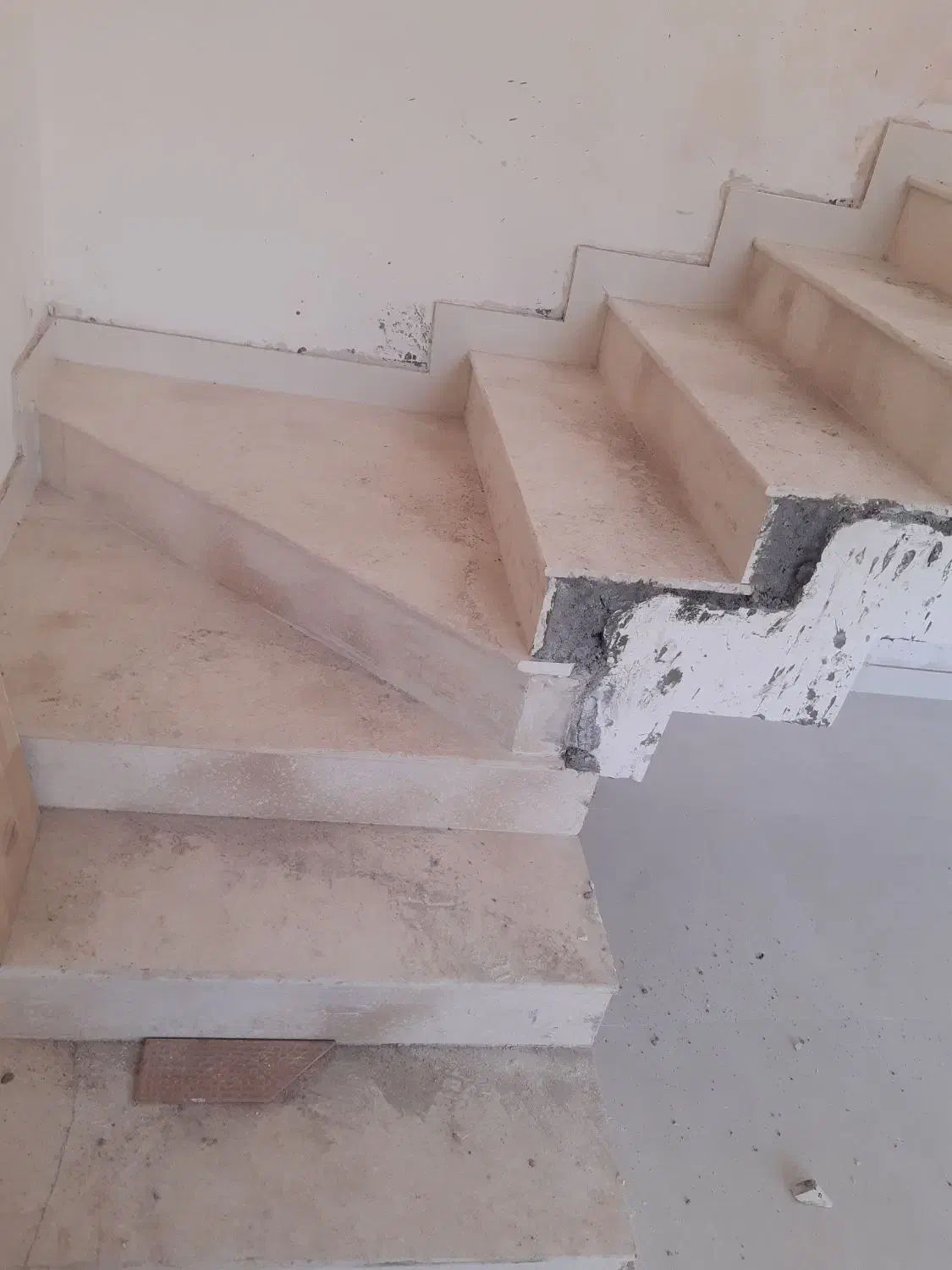 کاشی،گاشیکاری،کاشیکار،سرامیکارسنگ انتیگ بین کابینت|خدمات پیشه و مهارت|تهران, گیشا|دیوار