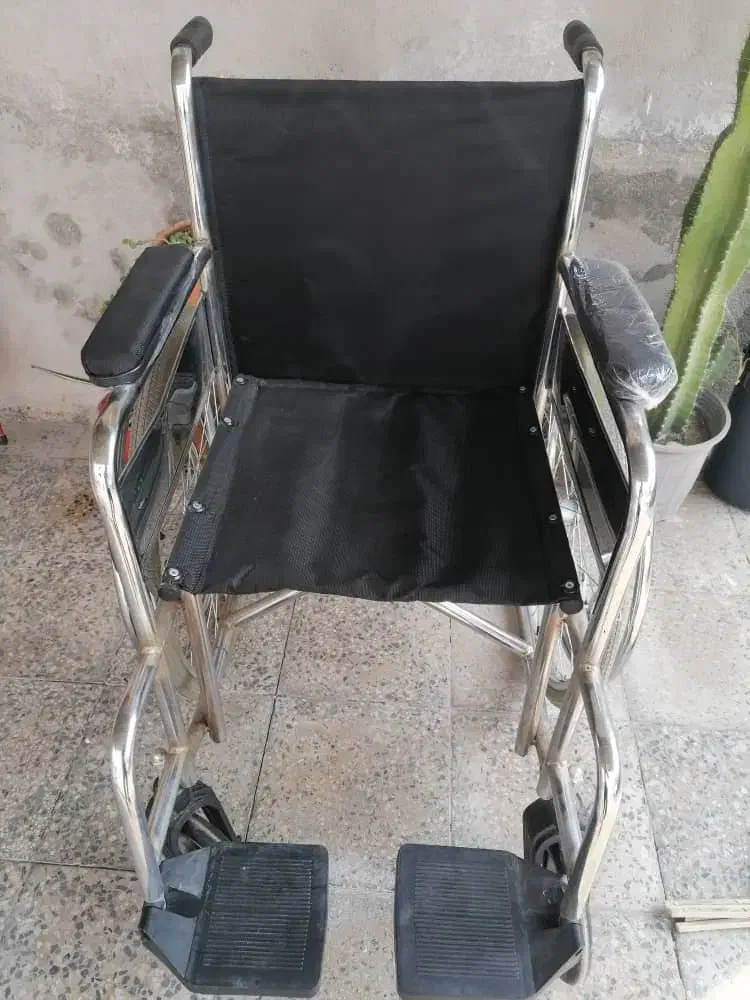 ویلچر در حد نو|آرایشی، بهداشتی، درمانی|چغادک, |دیوار