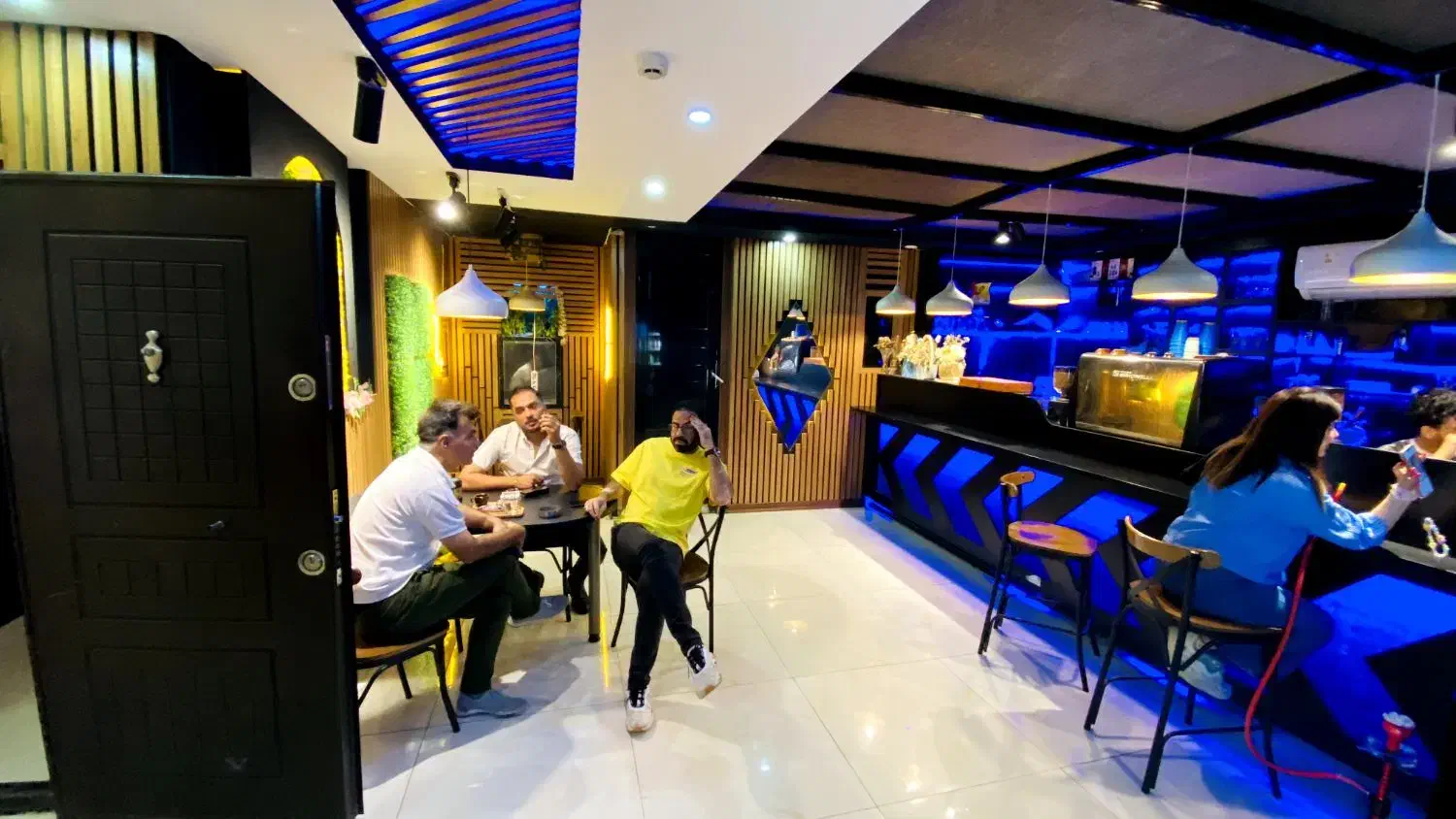 واگذاری کافه فست فود و خانه بازی بزرگسالان|فروش مغازه و غرفه|اهواز, گلستان|دیوار