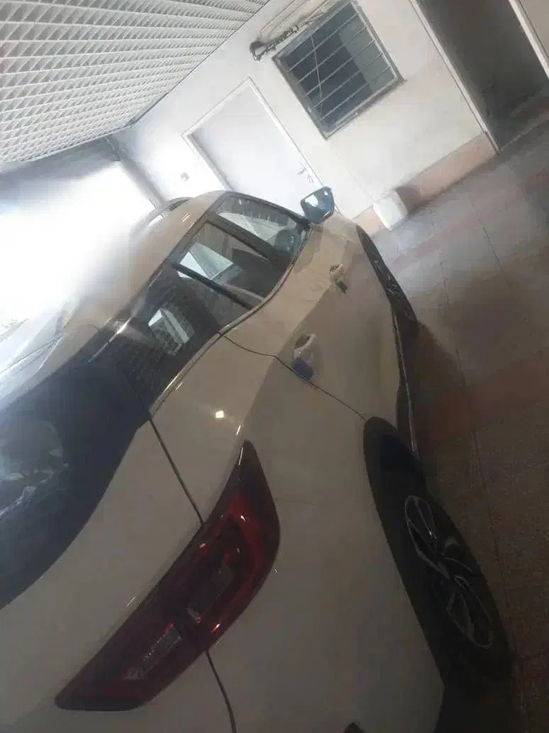 زوتی وارداتی|خودرو سواری و وانت|شیراز, ترمینال باربری|دیوار