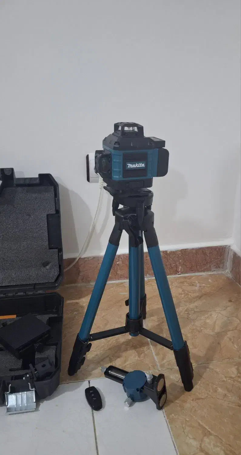 تراز لیزری ماکیتا|ابزارآلات|پردیس, فاز ۴|دیوار