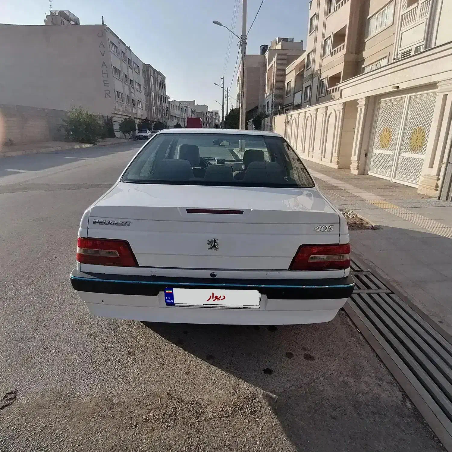 پژو 405 SLX موتور TU5 مدل 98|خودرو سواری و وانت|شیراز, شهرک مطهری|دیوار