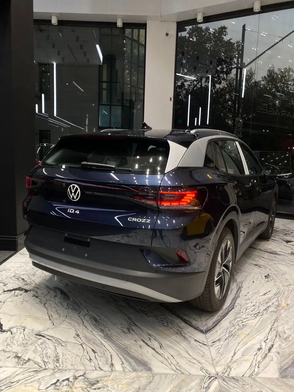 Id4 2025|خودرو سواری و وانت|تهران, سید خندان (جلفا)|دیوار