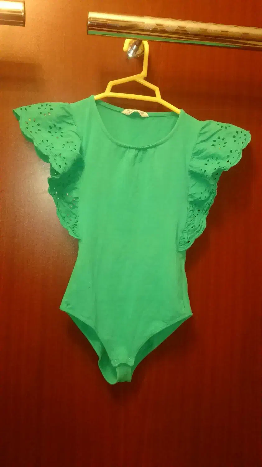 حراج بلوز دخترانه و بادی سبز|حراج|تهران, سازمان برنامه شمالی|دیوار