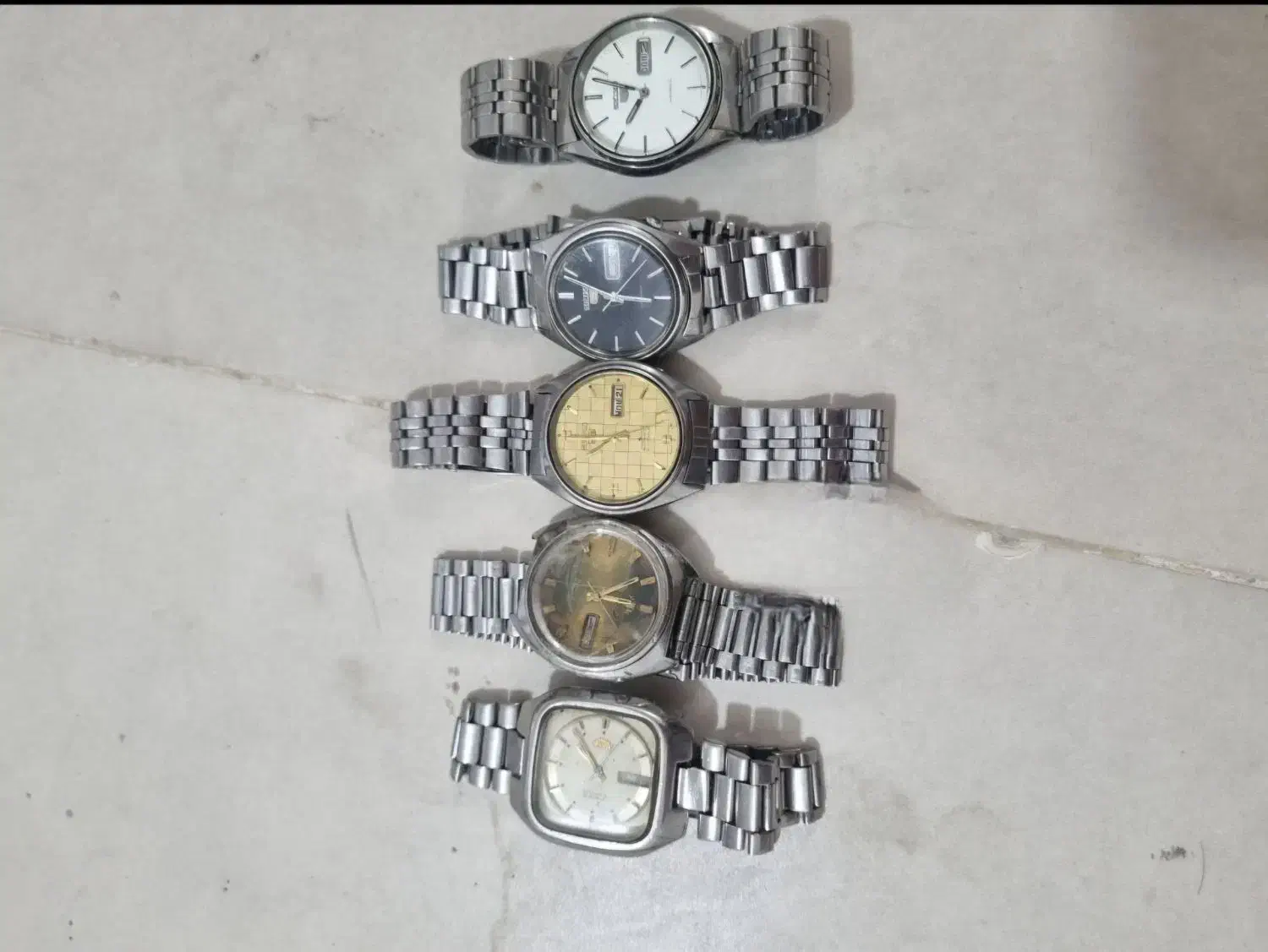 5عدد ساعت نبضی قدیمی|ساعت|کرج, گلدشت|دیوار