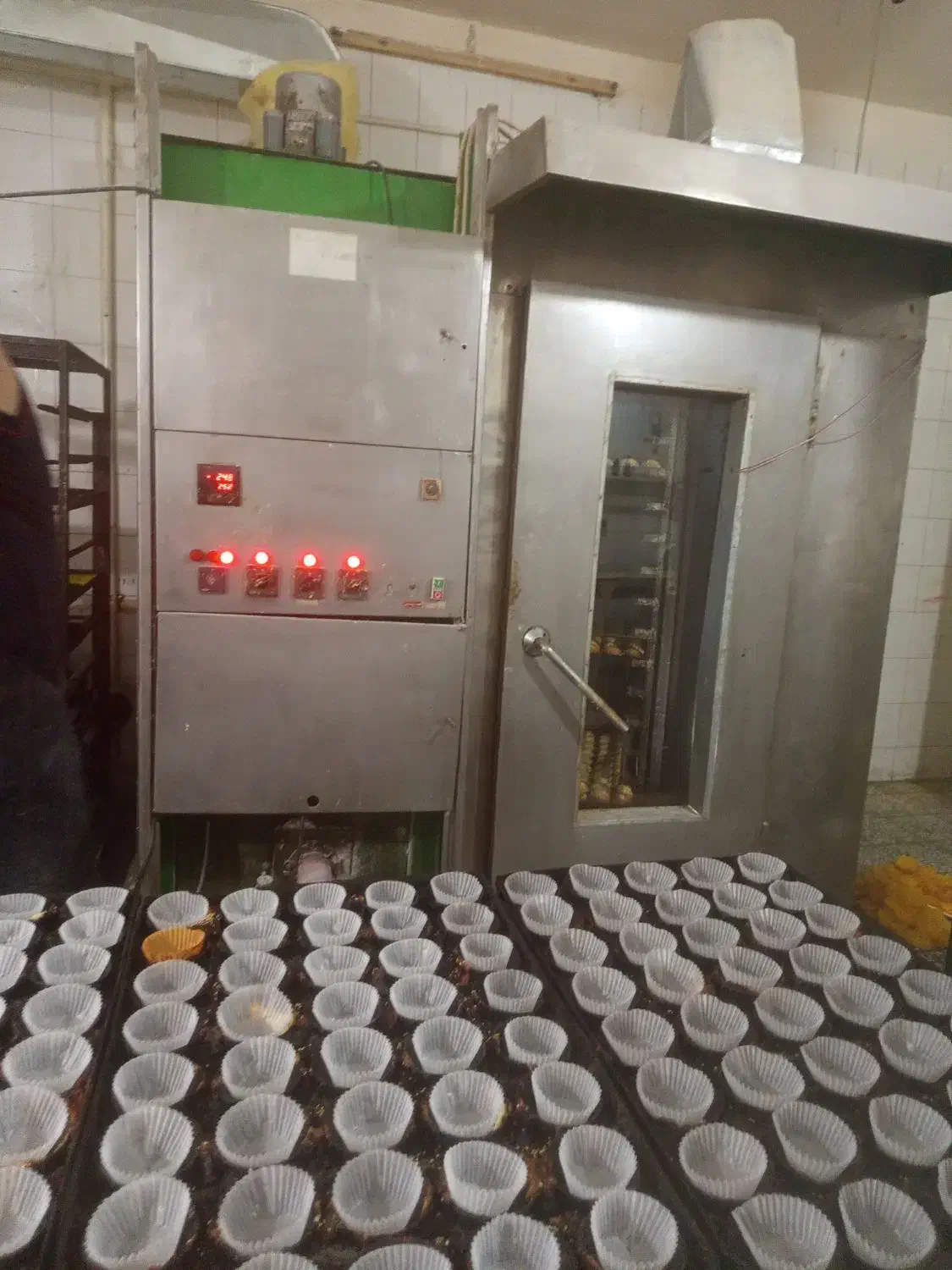 نظافت چی|استخدام خدمات فروشگاه و رستوران|زاهدان, |دیوار