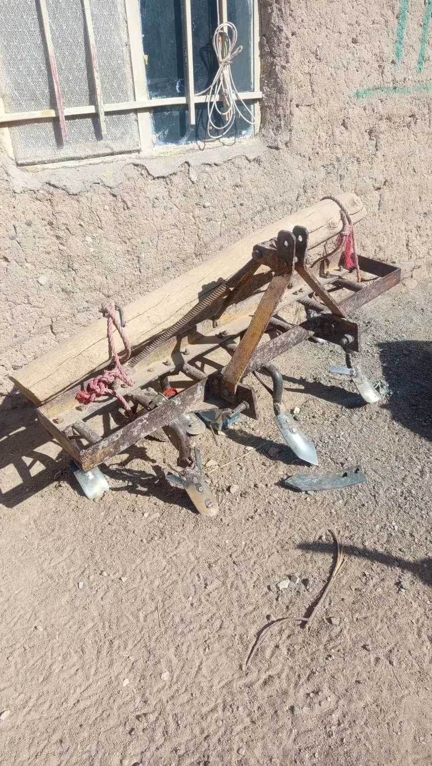 تراکتور باغی  مدل 81|خودرو سنگین|تربتحیدریه, ده پائین|دیوار